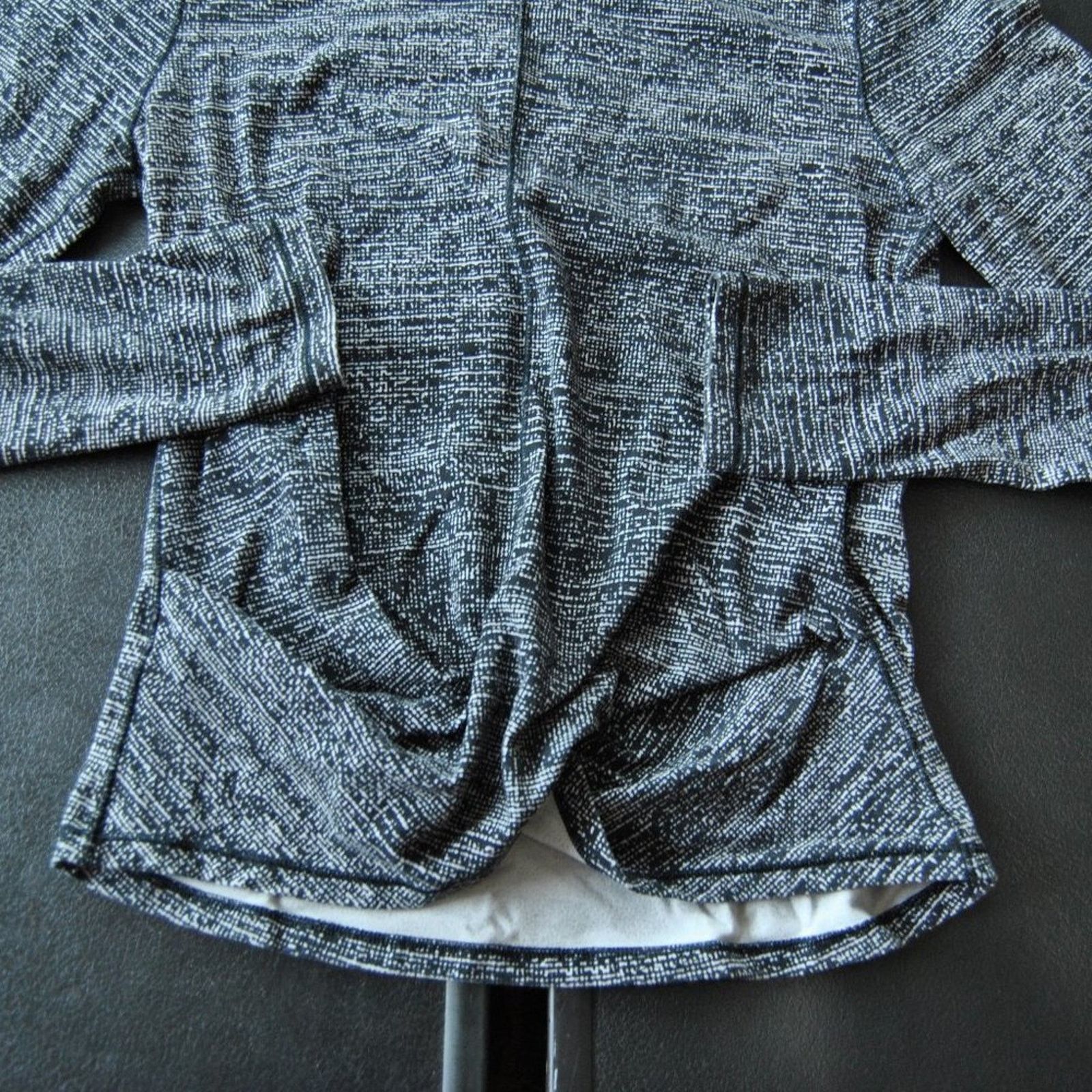 Lululemon Lululemon Turtle Neck Pullover Sweater 4 Size S / US 4 / IT 40 - 4 Thumbnail