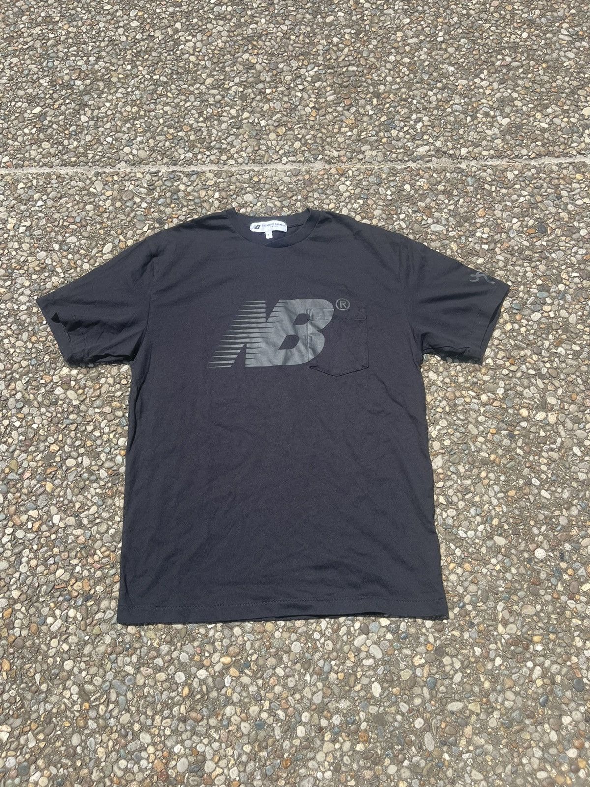 New Balance New Balance X Engineered Garments Black logo tee Size US S / EU 44-46 / 1 - 1 Thumbnail