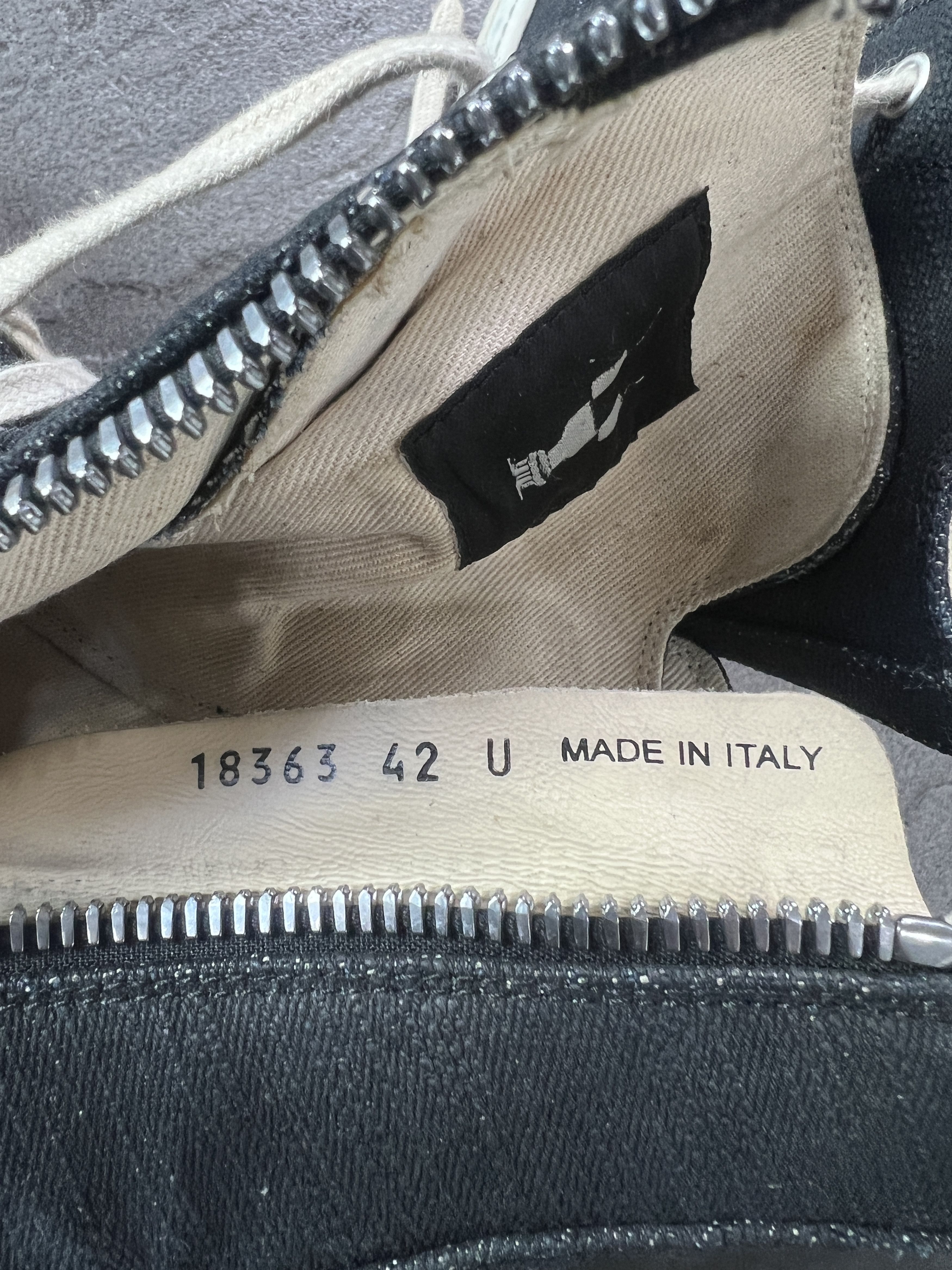 Rick Owens Drkshdw Rick Owens DRKSHDW “SO CUNT” Ramones High EU42 Size US 9 / EU 42 - 9 Thumbnail