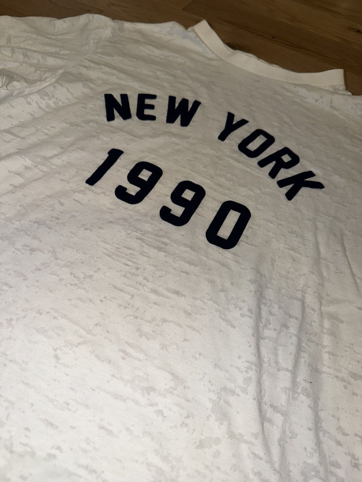 Urban Outfitters New York 1990 Urban Outfitters tee Size US M / EU 48-50 / 2 - 3 Thumbnail