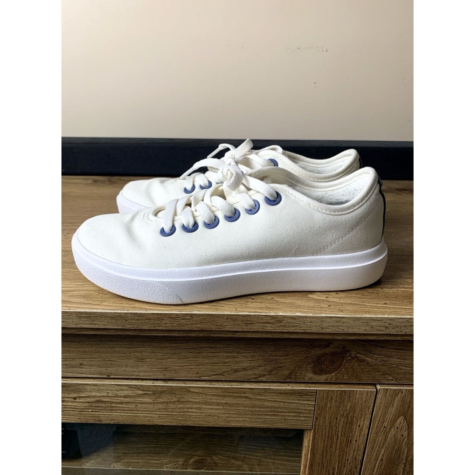 Allbirds ALLBIRDS CP2 White Canvas Piper Sneakers Women 6.5 Lace Up Low Top - Activewear Size M / US 6-8 / IT 42-44 - 2 Thumbnail