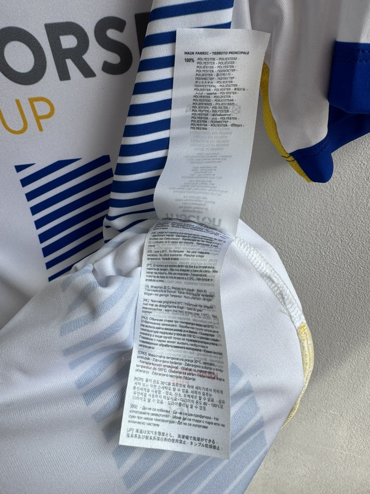 Macron COLCHESTER UNITED FC 2023 2024 Football Soccer jersey Shirt Size US L / EU 52-54 / 3 - 9 Thumbnail