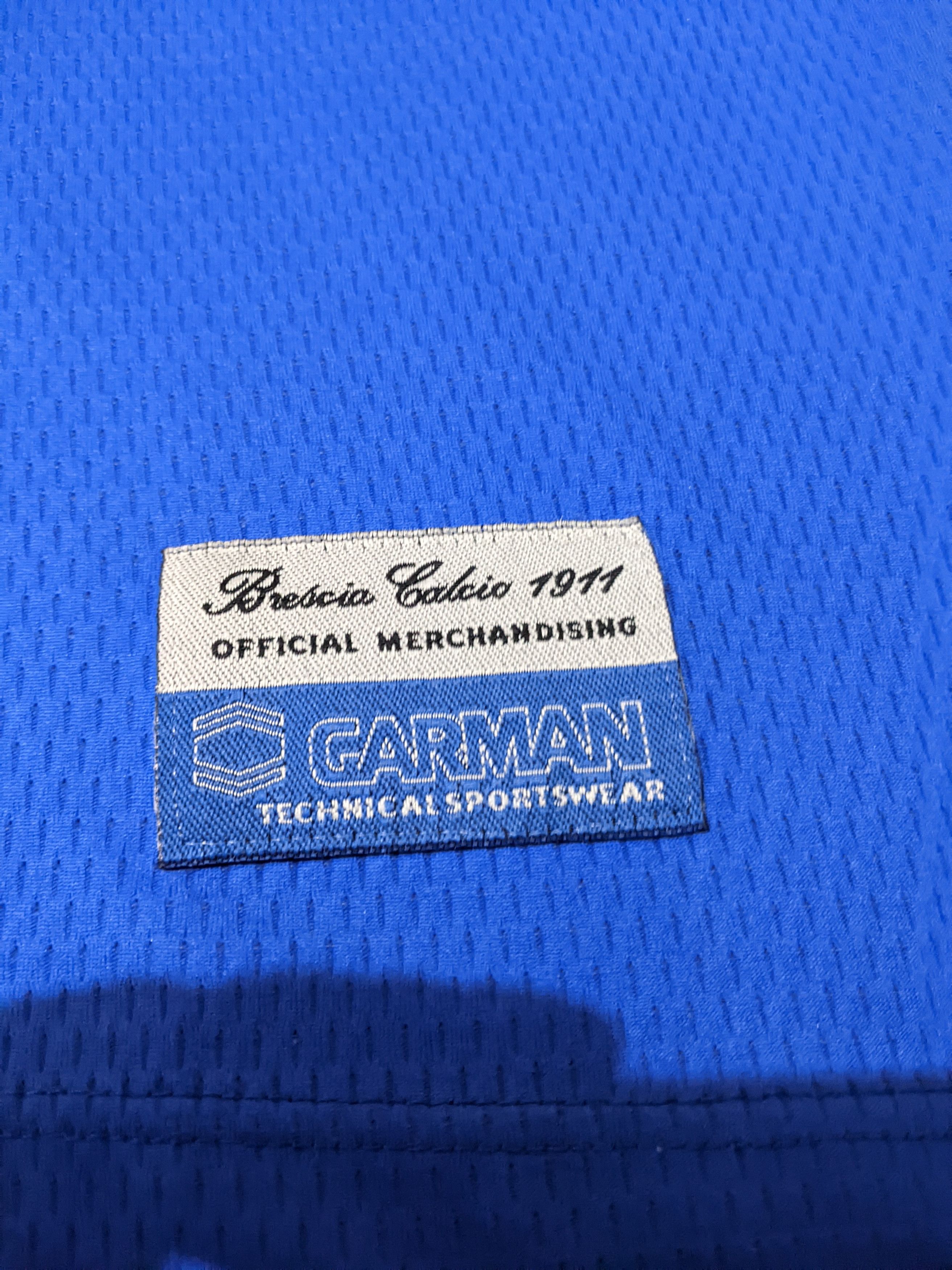 Vintage Jersey Brescia 2000 home Baggio football shirt Size US L / EU 52-54 / 3 - 8 Thumbnail