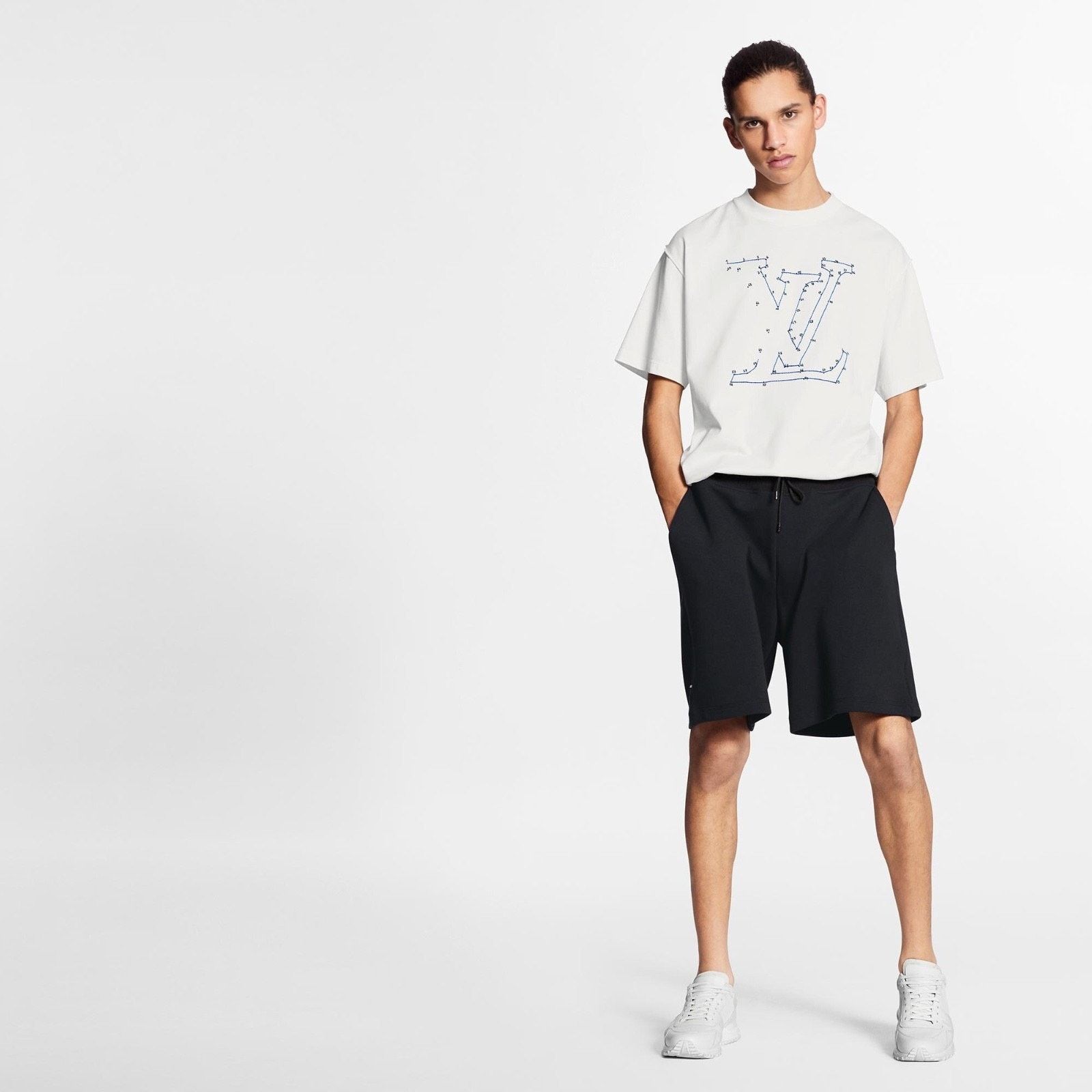 Louis Vuitton Louis Vuitton Stitch Embroidery Logo Short Sleeve T-Shirt M Size US M / EU 48-50 / 2 - 7 Thumbnail