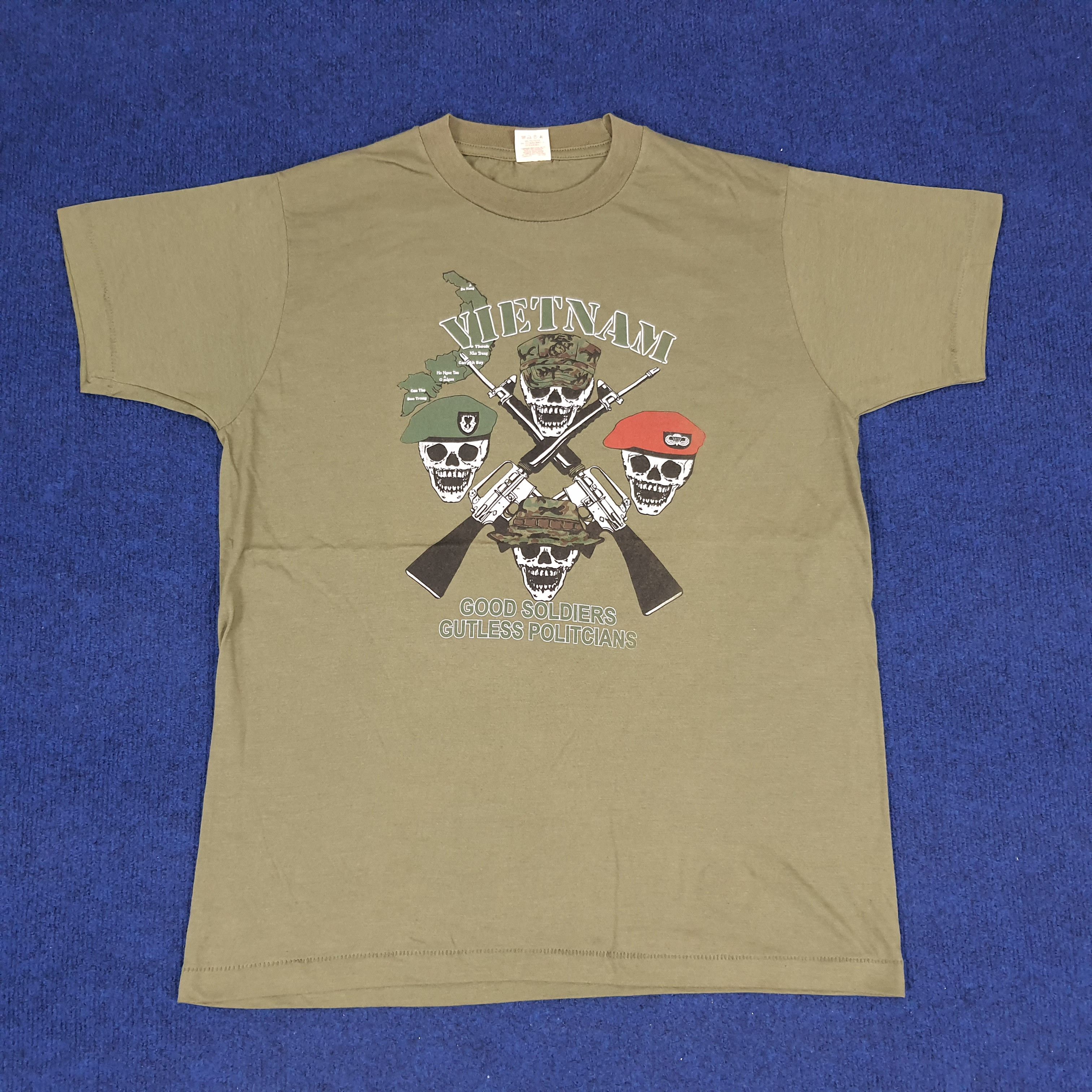 Vintage Vintage Vietnam Good Soldiers Gutless Politicians T-shirt Size US M / EU 48-50 / 2 - 1 Thumbnail