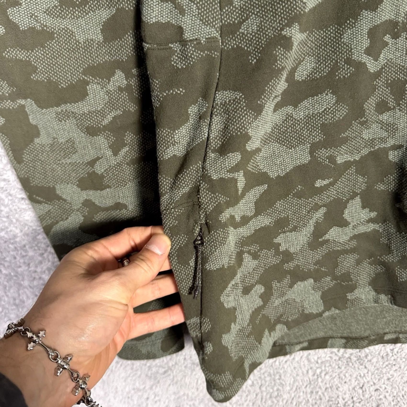 Lululemon Lululemon Jacket Mens L Surge Warm 1/2 Zip Jacquard Pullover Camo LM3CGCS Size US L / EU 52-54 / 3 - 5 Thumbnail