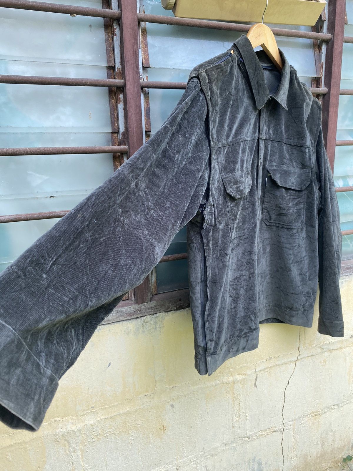 Undercover Undercover Jun Takahashi 98/99 Winter Detachable Small Parts Size US L / EU 52-54 / 3 - 5 Thumbnail