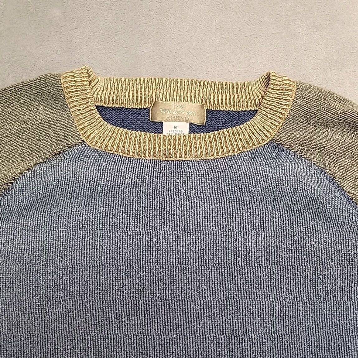 The Territory Ahead Territory Ahead Sweater Men M Blue Pullover Raglan Crewneck Colorblock Size US M / EU 48-50 / 2 - 2 Thumbnail