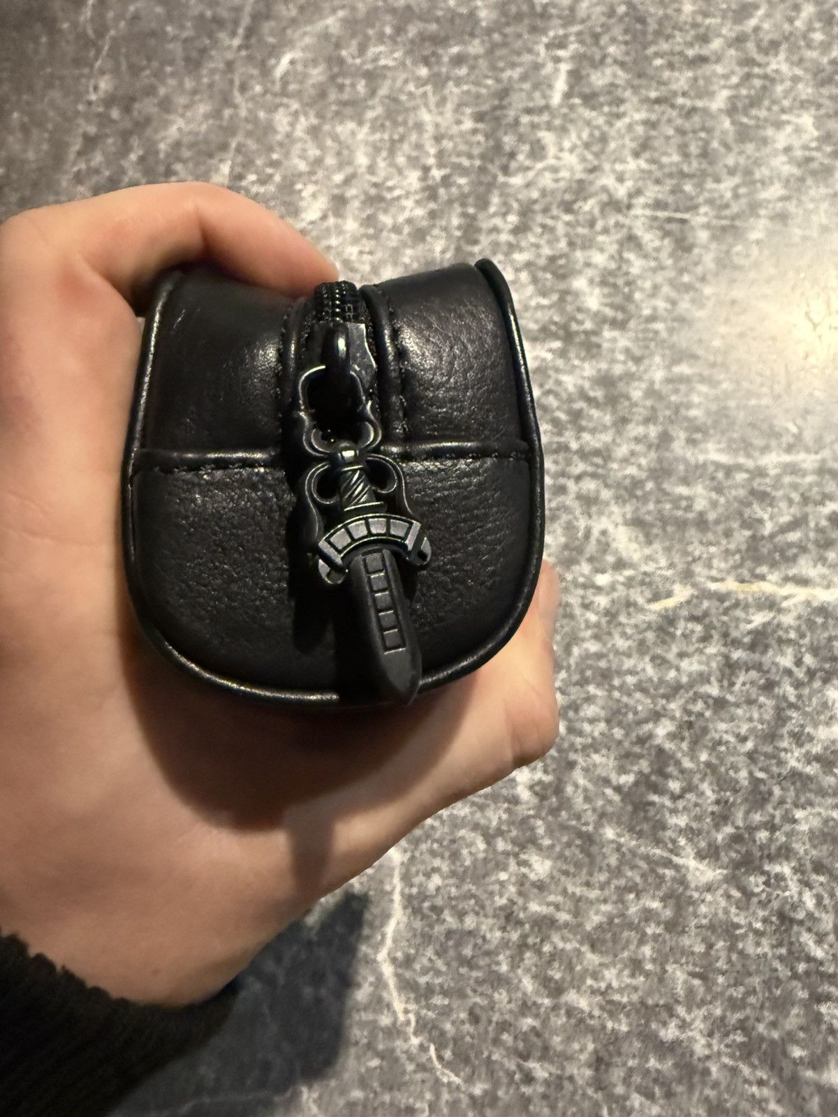 Chrome Hearts Chrome Hearts Sunglasses Case Black Leather Size ONE SIZE - 5 Thumbnail