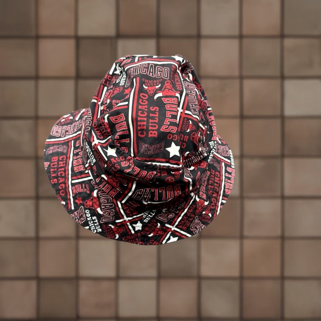 NBA Ultra Game Chicago Bulls Black & Red Bucket Hat Men One Size Size ONE SIZE - 1 Thumbnail
