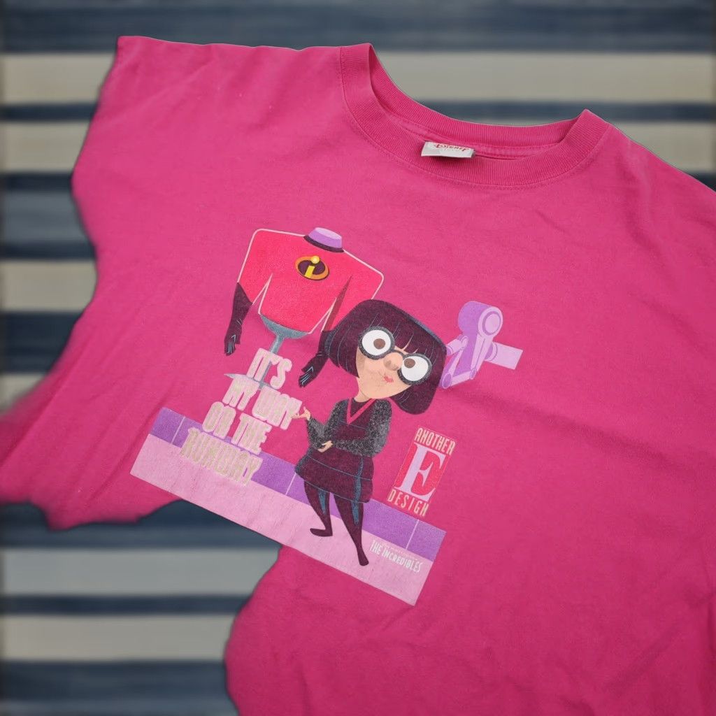 Disney VINTAGE Disney The Incredibles Edna Mode Graphic T Shirt Pink XXL Mens Size US XXL / EU 58 / 5 - 1 Thumbnail