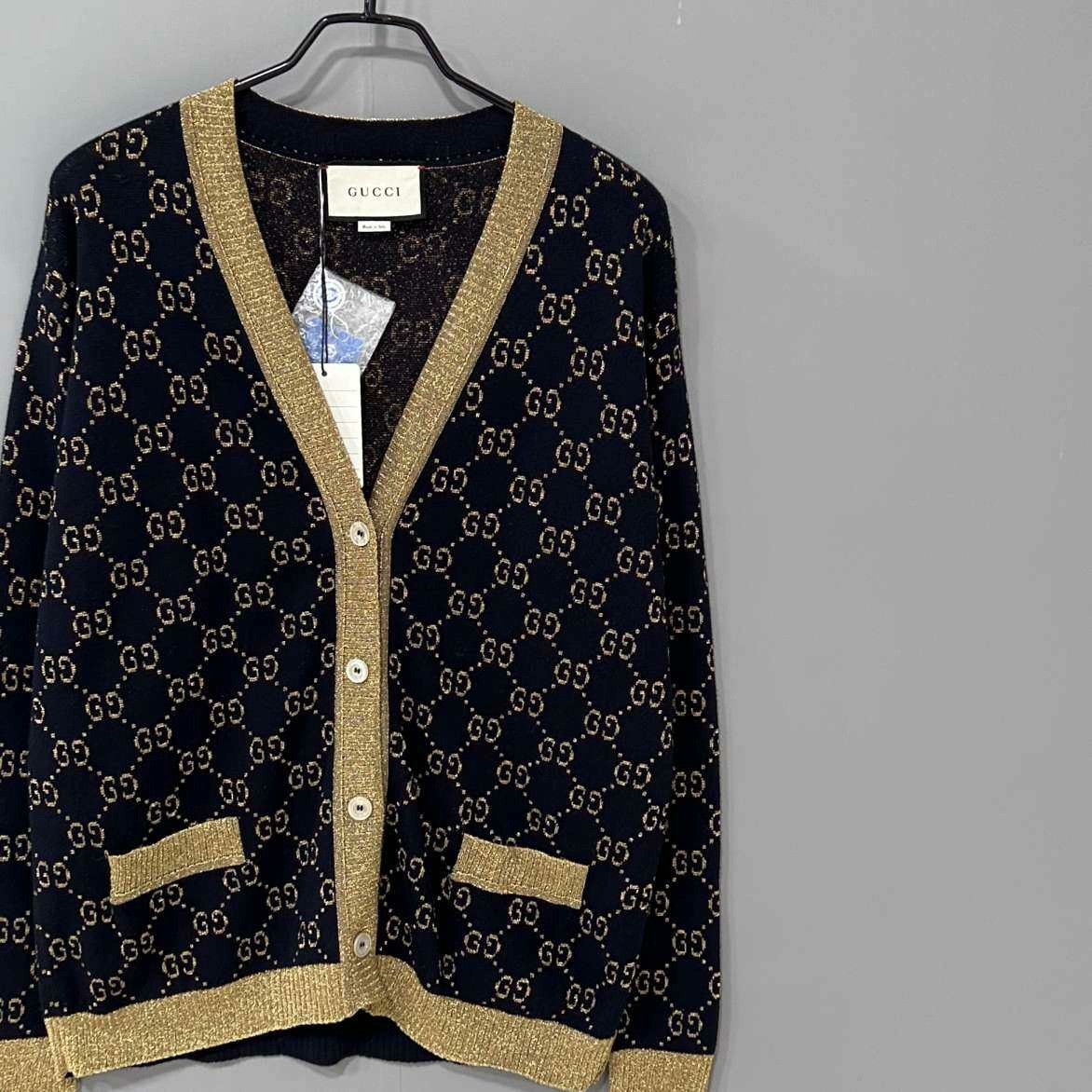 Gucci Gucci Gold Sweater S Women Size S / US 4 / IT 40 - 1 Thumbnail
