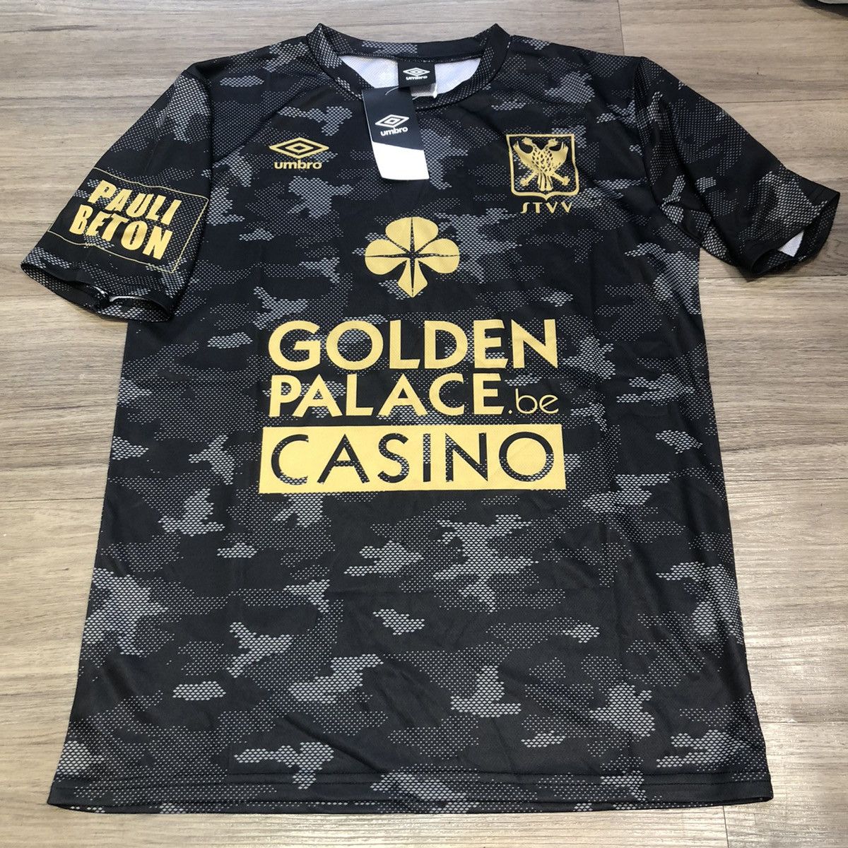 2017-18 Sint-Truidense Away Shirt # *As New