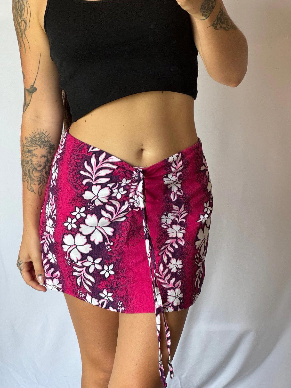 Designer Hibiscus Flag Skirt Size 32" / US 10 / IT 46 - 2 Thumbnail
