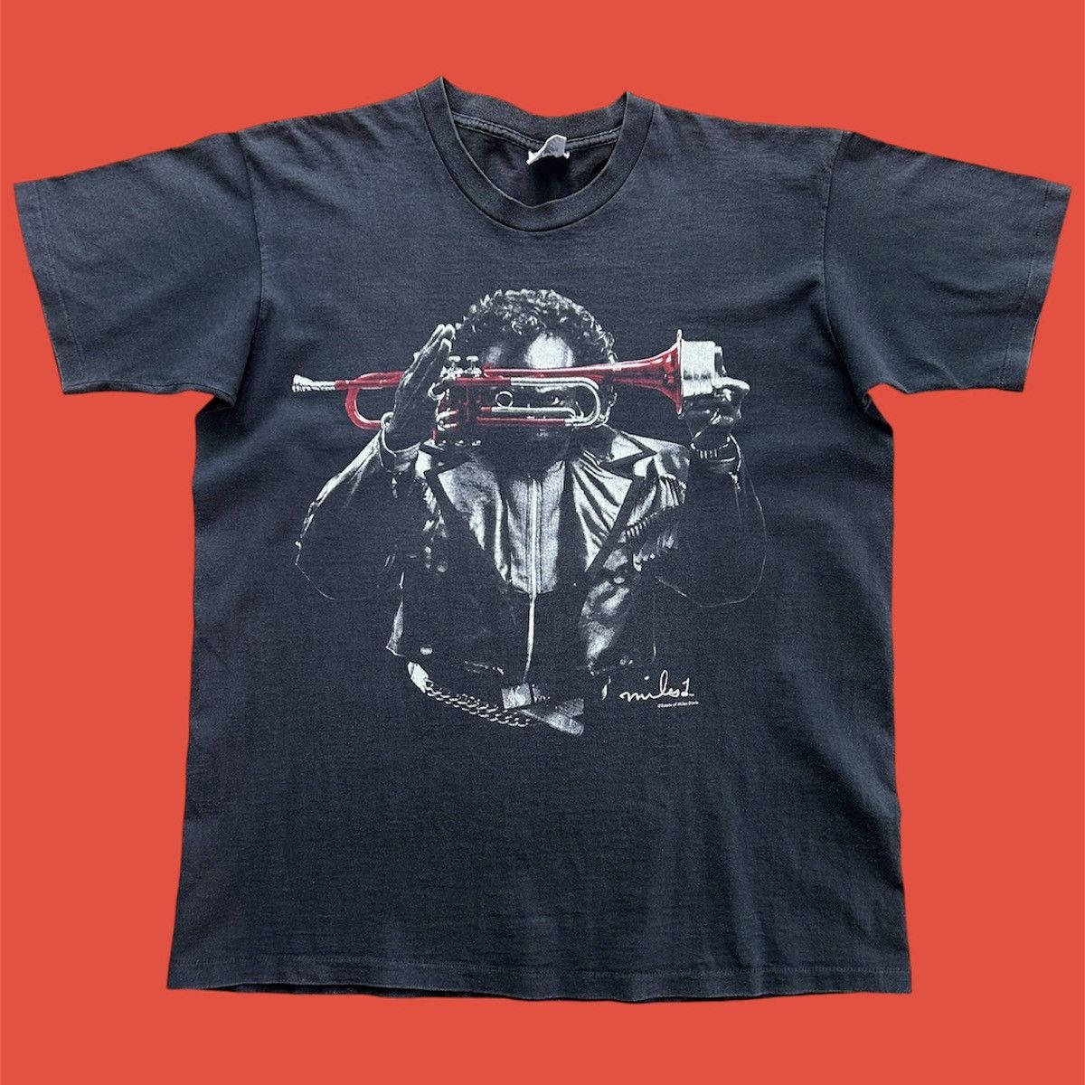 Band Tees Vintage 1990’s Miles Davis Andazia Tee Size US L / EU 52-54 / 3 - 1 Thumbnail
