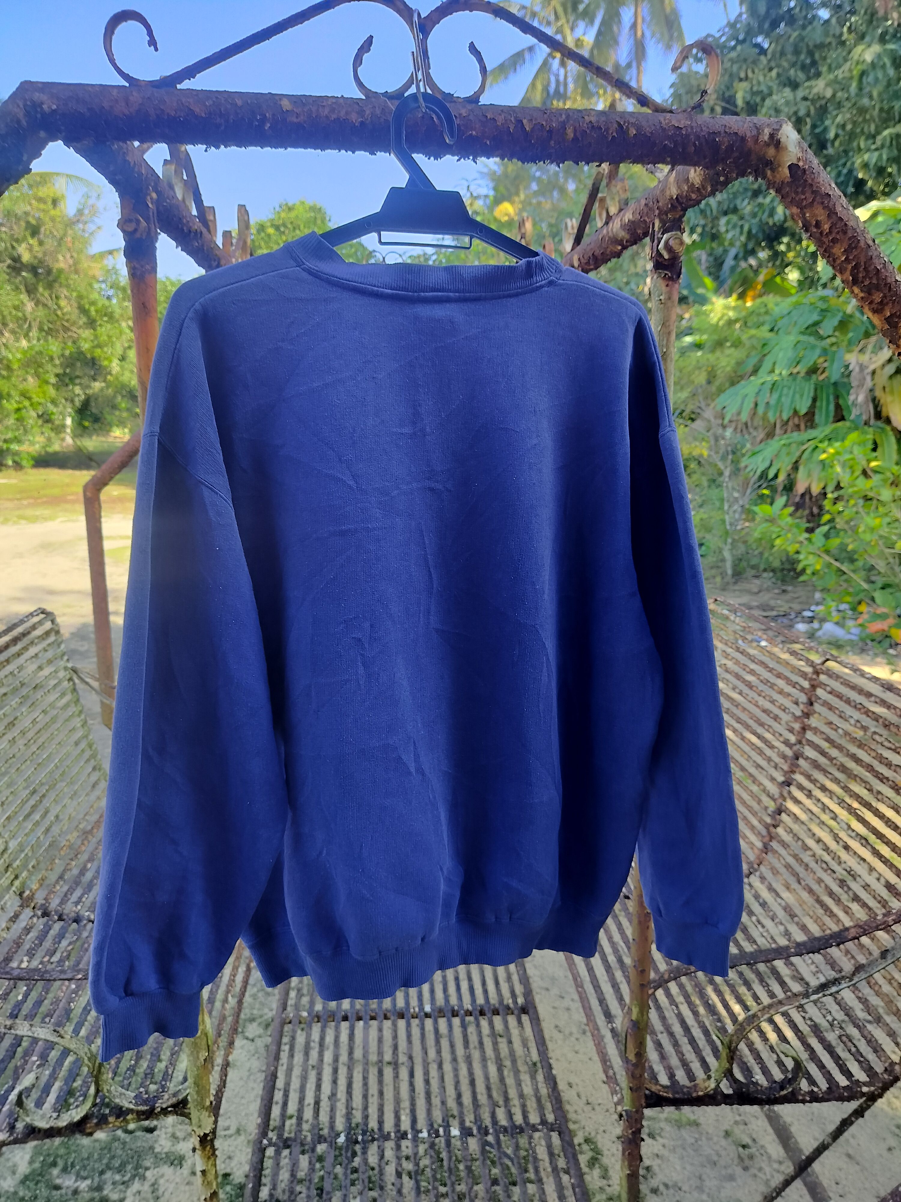 Vintage Vintage DC Shoe Co Usa skateboard sweatshirt Size US L / EU 52-54 / 3 - 10 Thumbnail
