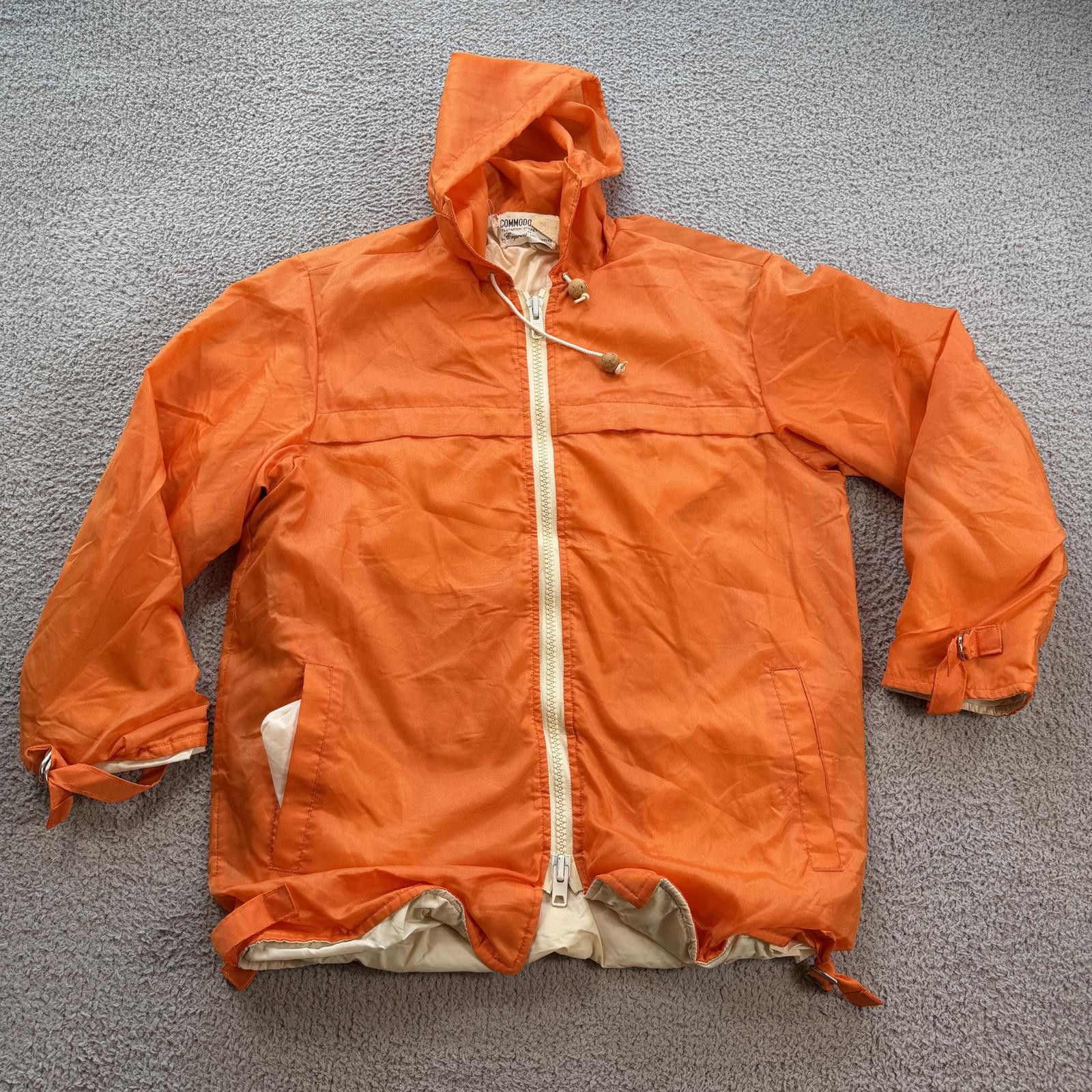 Other Vintage Commodore Flotation Jacket Orange Hooded Nylon Size US M / EU 48-50 / 2 - 1 Thumbnail