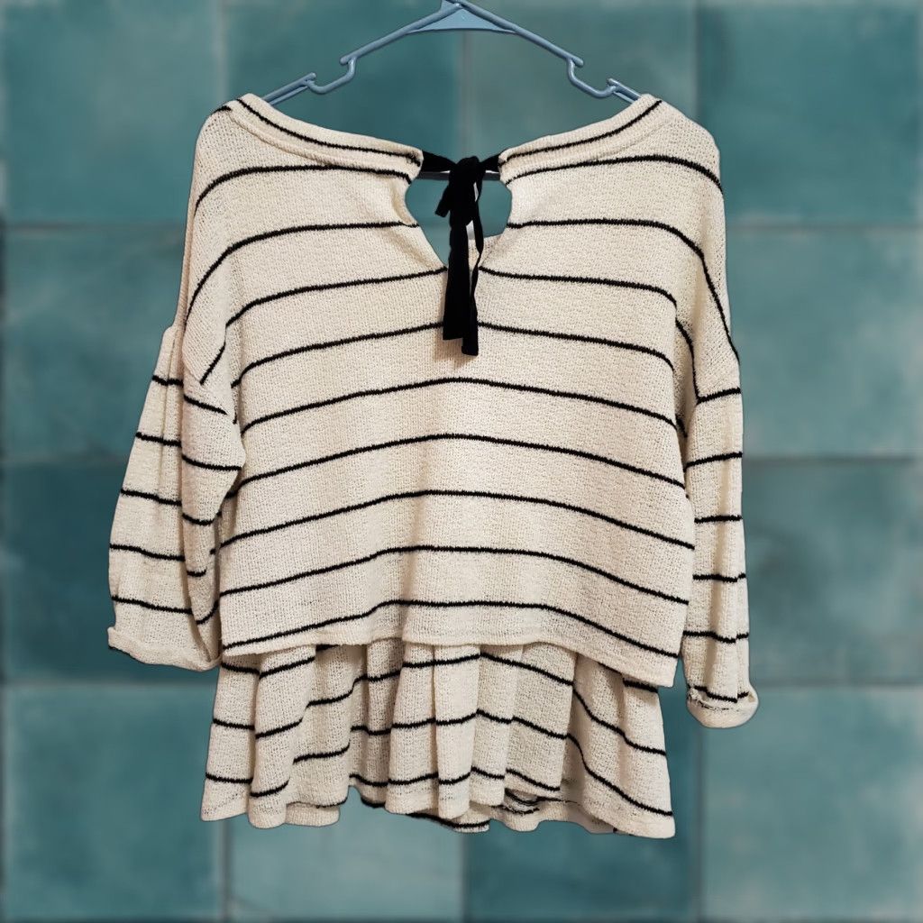 Anthropologie Anthropologie Postmark Top Women S Ivory Black Striped 3/4 Sleeve Tie Back Layered Knit Sweater Top Size S / US 4 / IT 40 - 1 Thumbnail