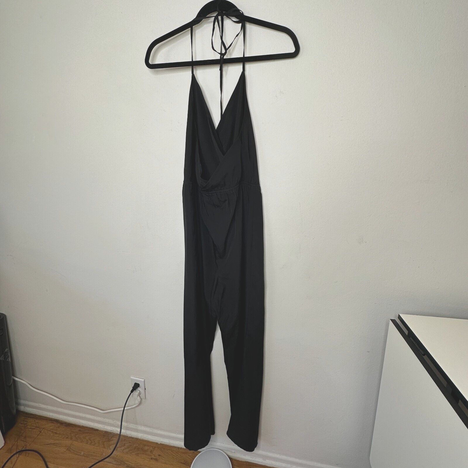 Other Kelly Renee Black Wrap VNeck Halter Top Jumpsuit Romper M Size 30" / US 8 / IT 44 - 4 Thumbnail