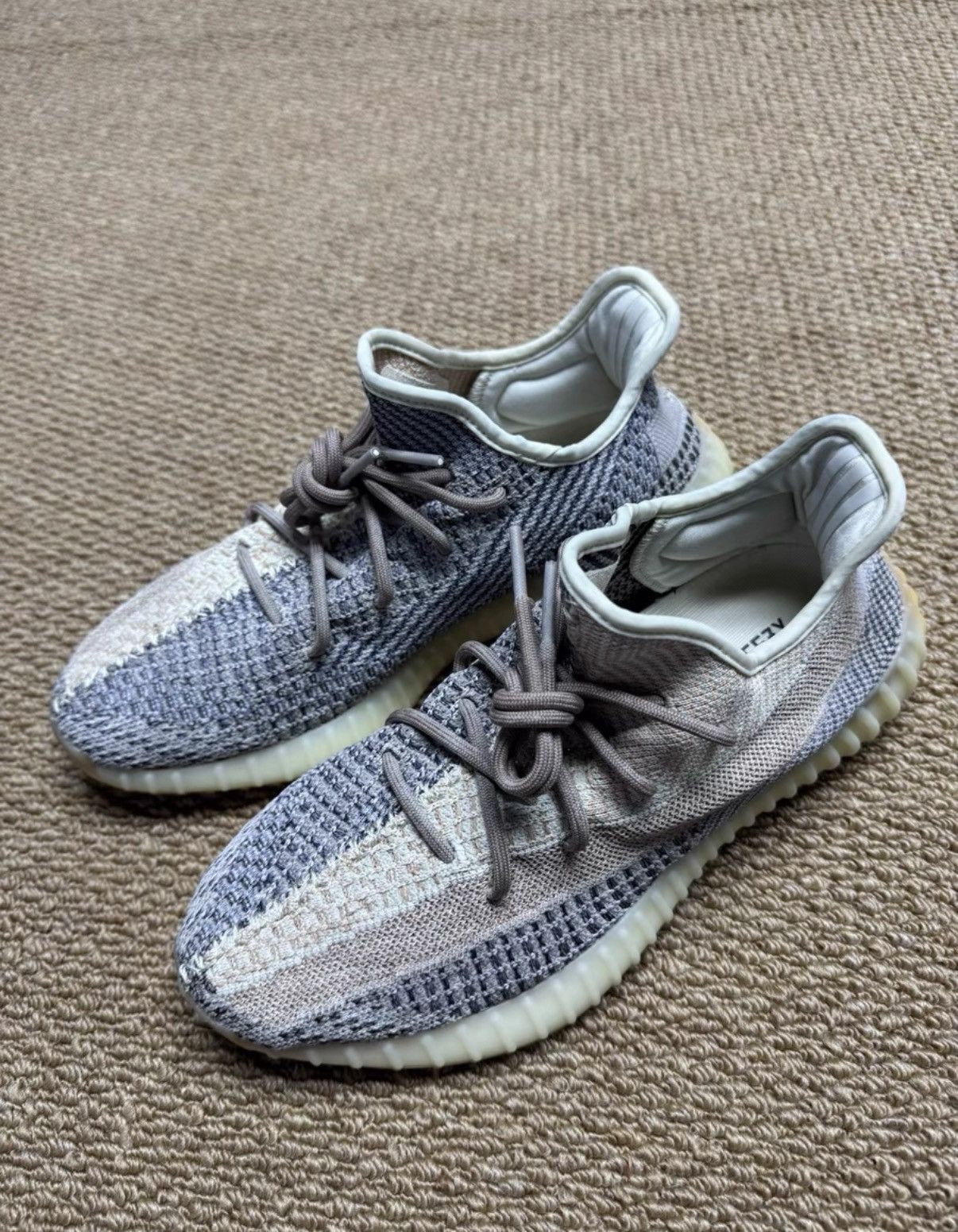 Adidas Adidas Yeezy 350 V2 Ash Pearl, Style Code GY7658 K37 Size US 9.5 / EU 42-43 - 1 Thumbnail