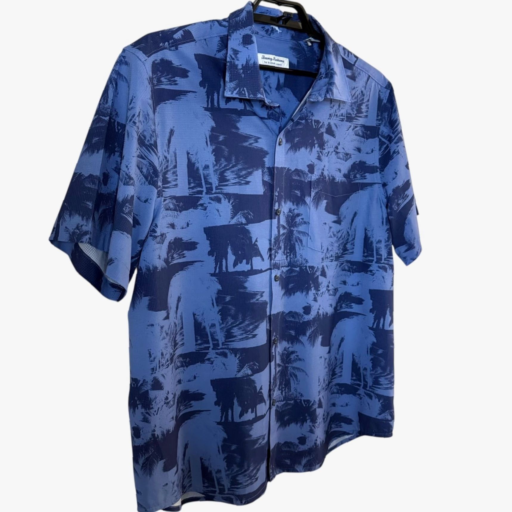 Tommy Bahama VINTAGE Tommy Bahama Camp Shirt Blue IslandZone Short-Sleeve Button-Up UPF-30+ Men XL Summer Beach Hawaiian Tropical Size US XL / EU 56 / 4 - 3 Thumbnail
