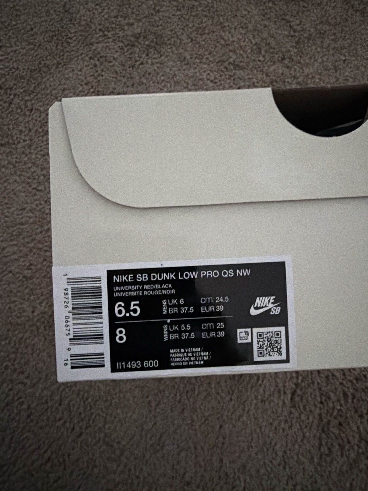Nike SB Nike SB Dunk Low Nardwuar Size US 6.5 / EU 39-40 - 6 Thumbnail
