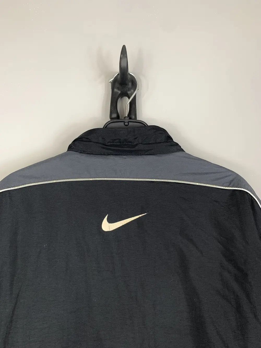 Nike × Vintage NIKE Y2K VINTAGE WINTER PUFFER SWOOSH NYLON JACKET BIGLOGO Size US S / EU 44-46 / 1 - 4 Thumbnail