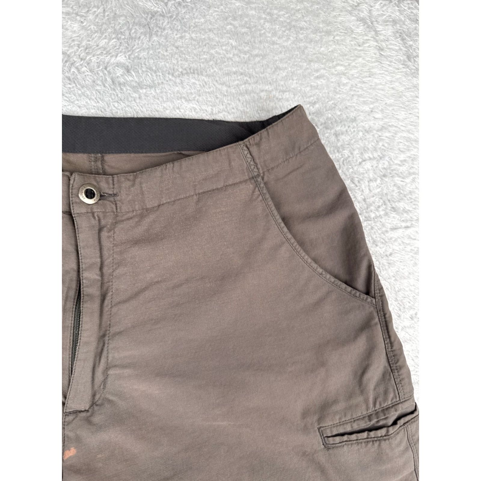 Patagonia Patagonia Shorts Men Cargo Short Gray 33x11 Nylon Cotton Blend Cargo Pockets Zipper Read Me Size US 33 - 5 Thumbnail