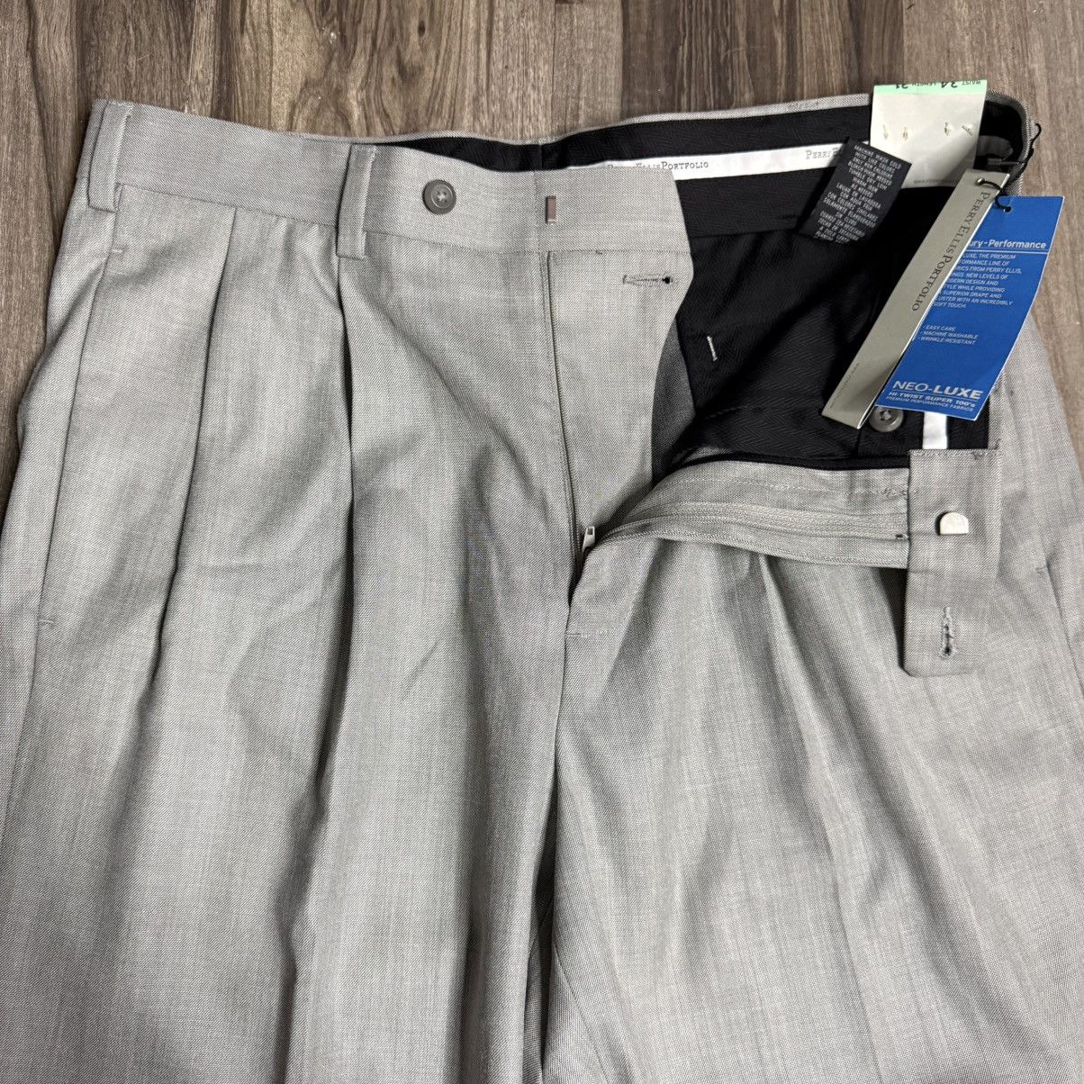 Perry Ellis Perry Ellis Light Gray Pleated Dress Pants Size US 34 / EU 50 - 2 Thumbnail