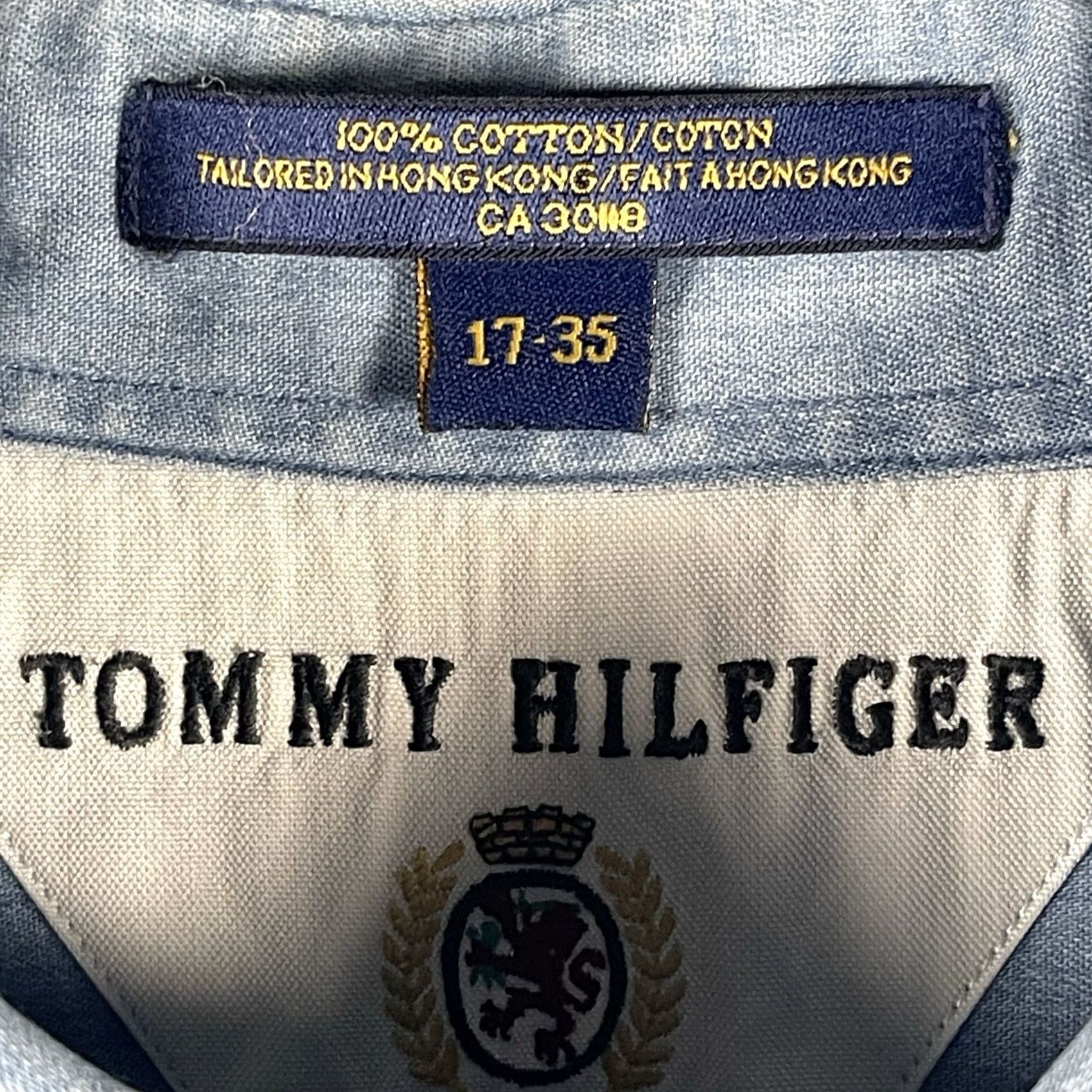 Tommy Hilfiger VINTAGE Tommy Hilfiger Shirt 17-35 Light Blue Long Sleeve Preppy Crest VTG Link Size US XL / EU 56 / 4 - 7 Thumbnail