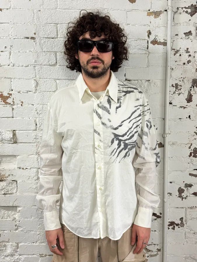 Just Cavalli 2000s Cavalli Zebra Shoulder White Shirt Size US M / EU 48-50 / 2 - 1 Thumbnail