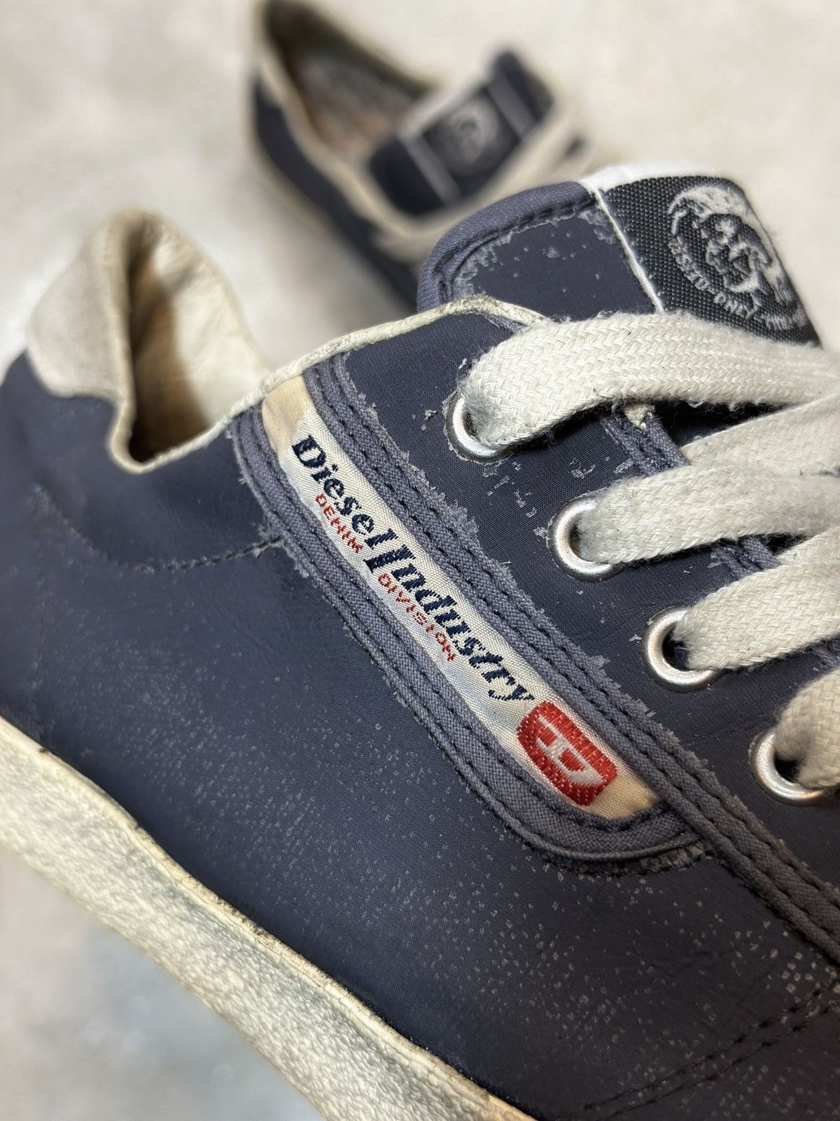 Diesel (SS09) ONWARD LOW TOP Size US 9 / EU 42 - 10 Thumbnail