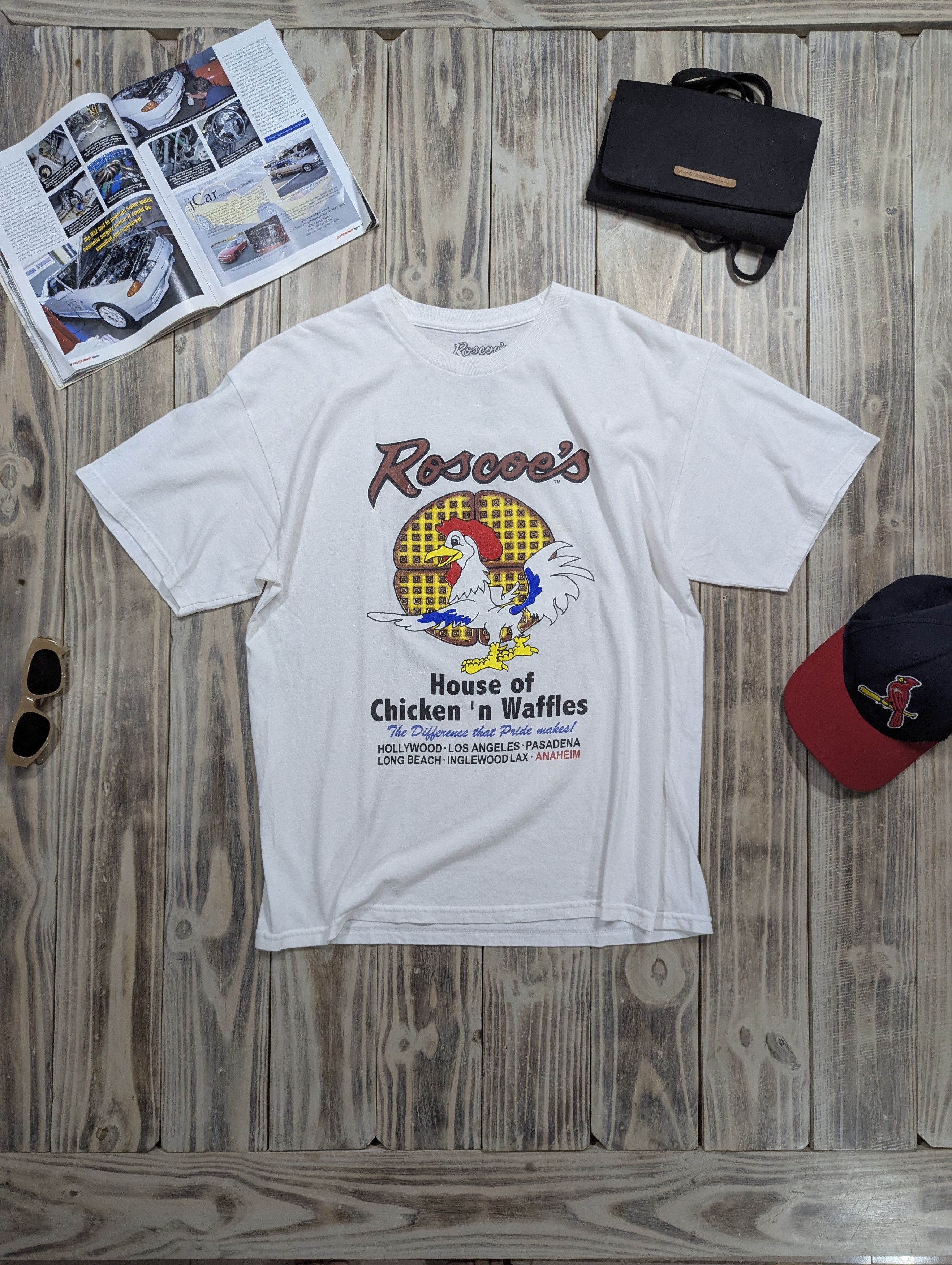 Other × Vintage Roscoe's Chicken and Waffles Merchandise White T-Shirt Size US L / EU 52-54 / 3 - 1 Thumbnail