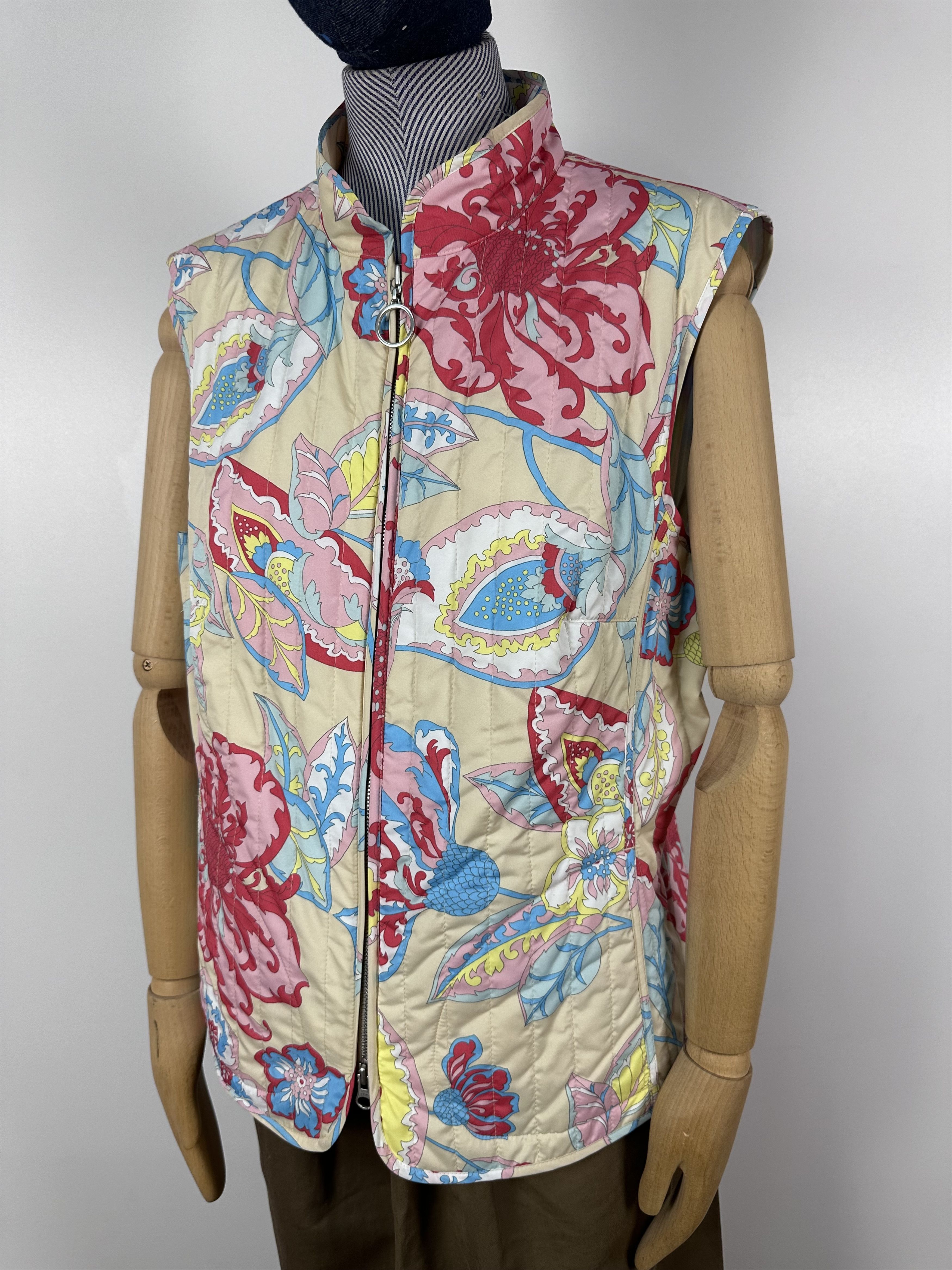 Escada × Escada Sport Escada Sport Element Quilted Floral Vest Womens Size S Size S / US 4 / IT 40 - 1 Thumbnail