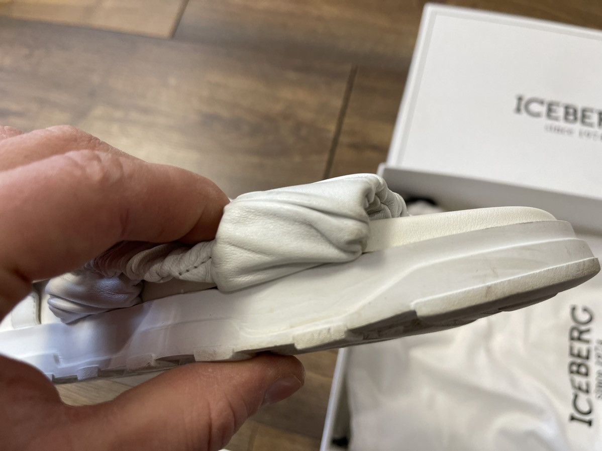 Iceberg Iceberg White Leather Sandals EU 38 Womens Platform Slides Size US 7 / IT 37 - 15 Thumbnail