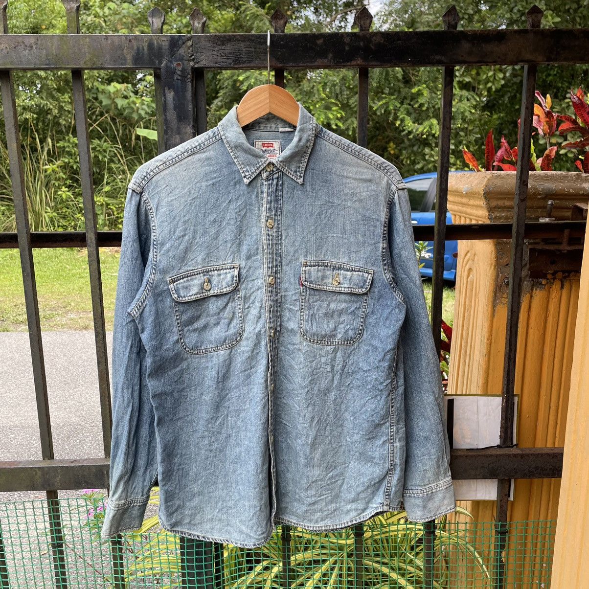 Levi's Vintage Clothing 🔥Vtg Levis Stoned Washed Double Pocket Women Buttons Shirts Size M / US 6-8 / IT 42-44 - 1 Thumbnail