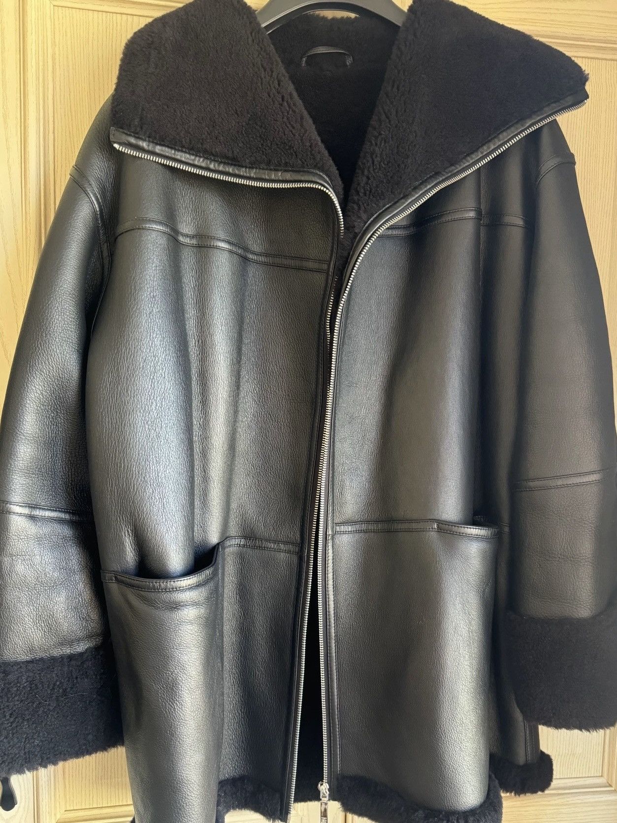 Toteme Toteme Signature shearling jacket black size XXS Size XXS / US 00 / IT 34 - 5 Thumbnail