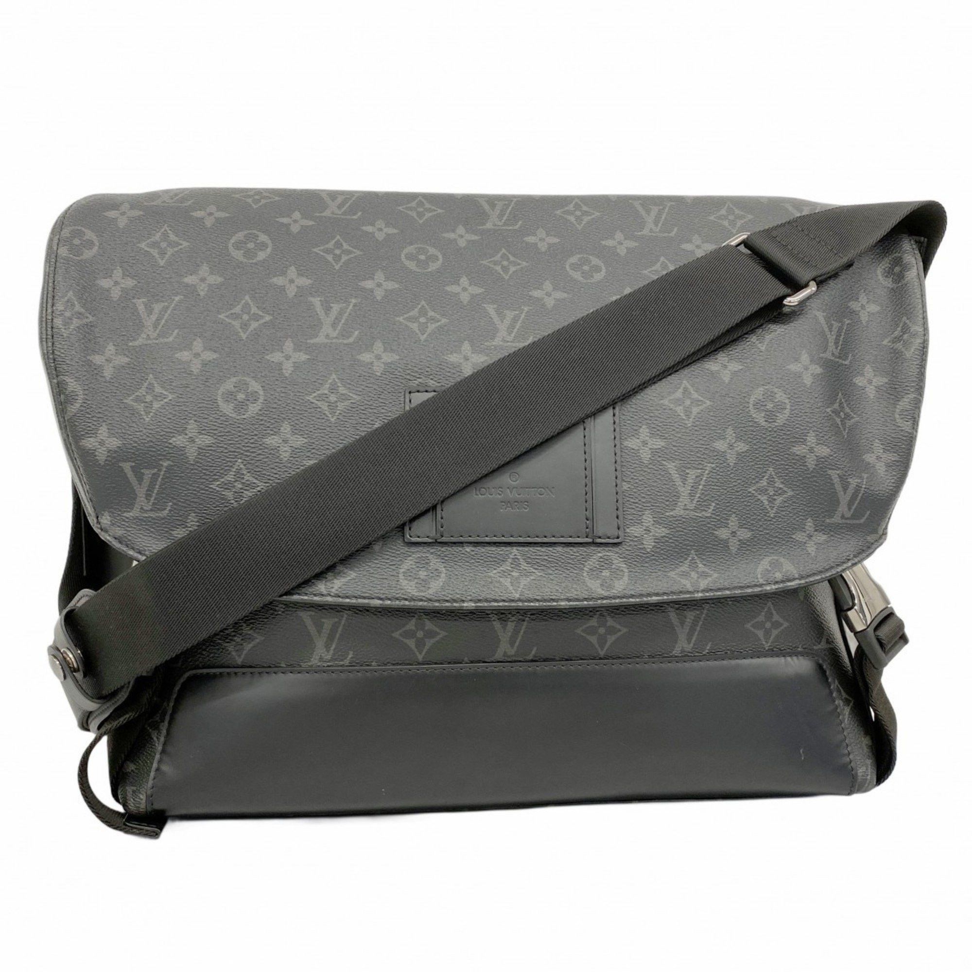 Louis Vuitton Louis Vuitton Messenger voyager shoulder Size ONE SIZE - 1 Thumbnail