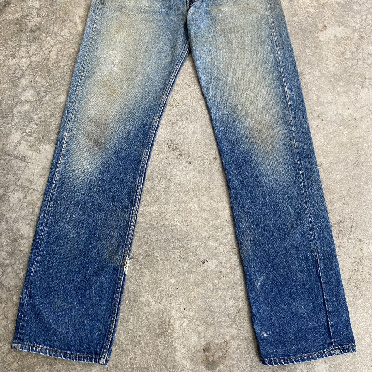 Levi's Vintage 90’s Levis 501 Faded Blue Distressed Denim Jeans Size US 32 / EU 48 - 3 Thumbnail
