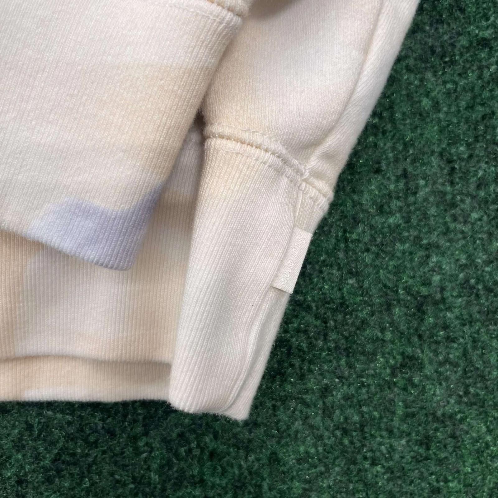 Supreme Supreme Doves Hooded Sweatshirt Tan SS22 Size US M / EU 48-50 / 2 - 7 Thumbnail