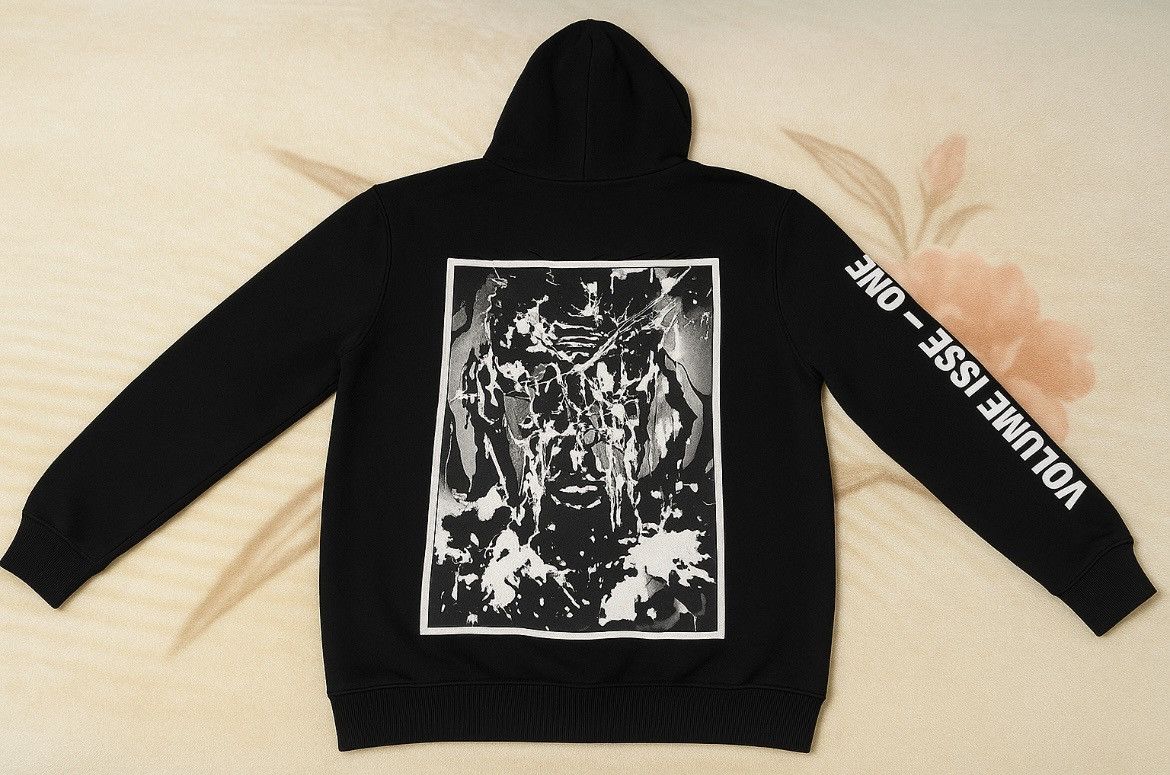 XO XO x Marvel Limited Hoodie (2018) – Size Small Size US S / EU 44-46 / 1 - 2 Thumbnail