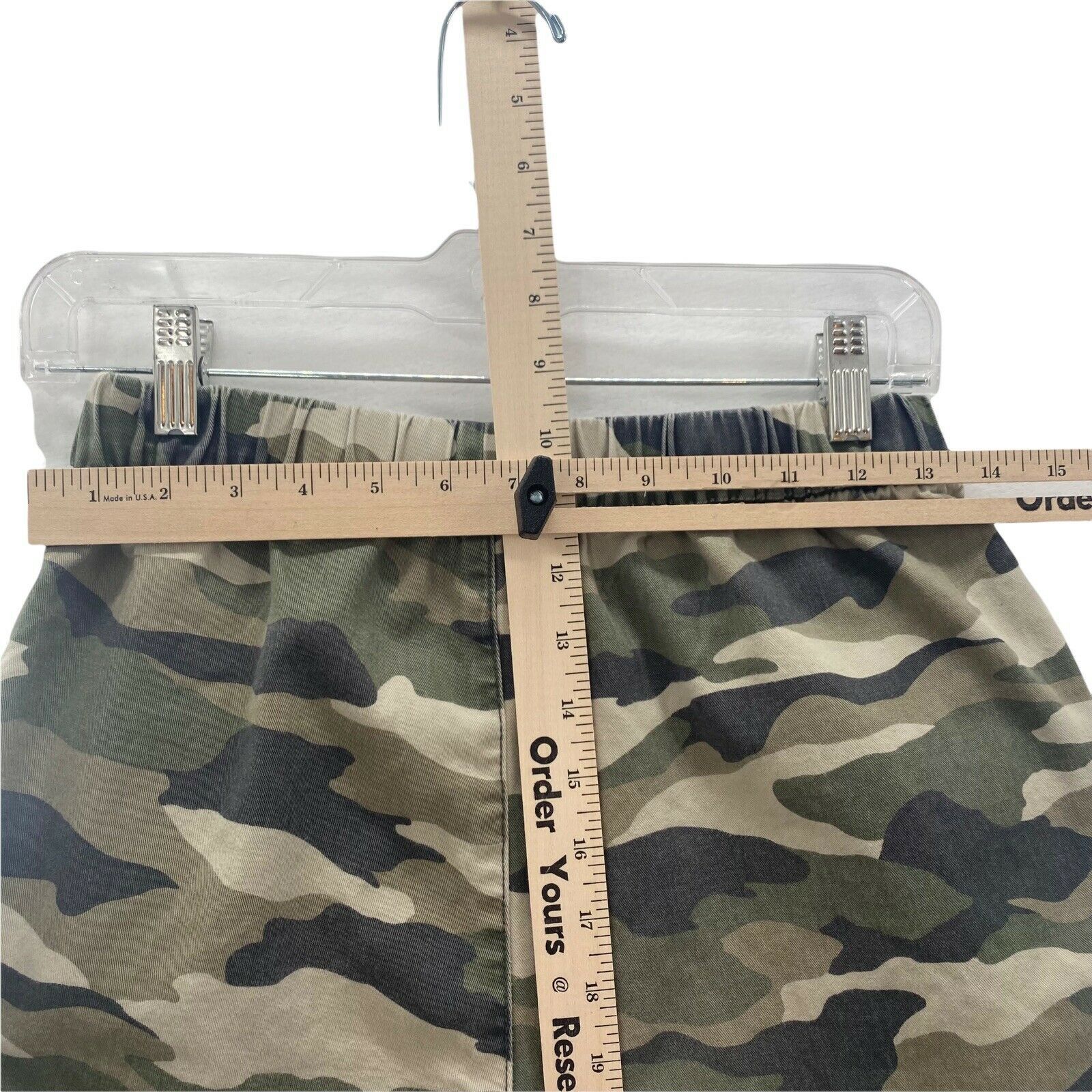 H&M H&M Divided Women's Cargo Joggers Size 6 Green Camo Pants Size 28" / US 6 / IT 42 - 7 Thumbnail