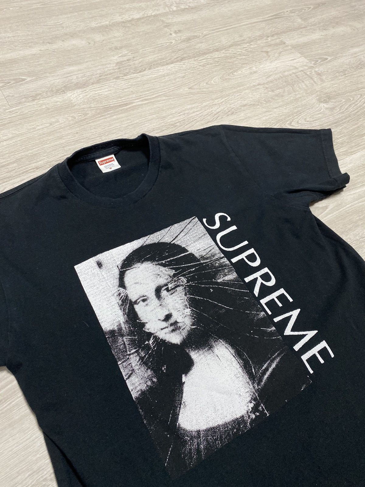 Supreme Supreme x Mona Lisa Art T-shirt Size M | Grailed