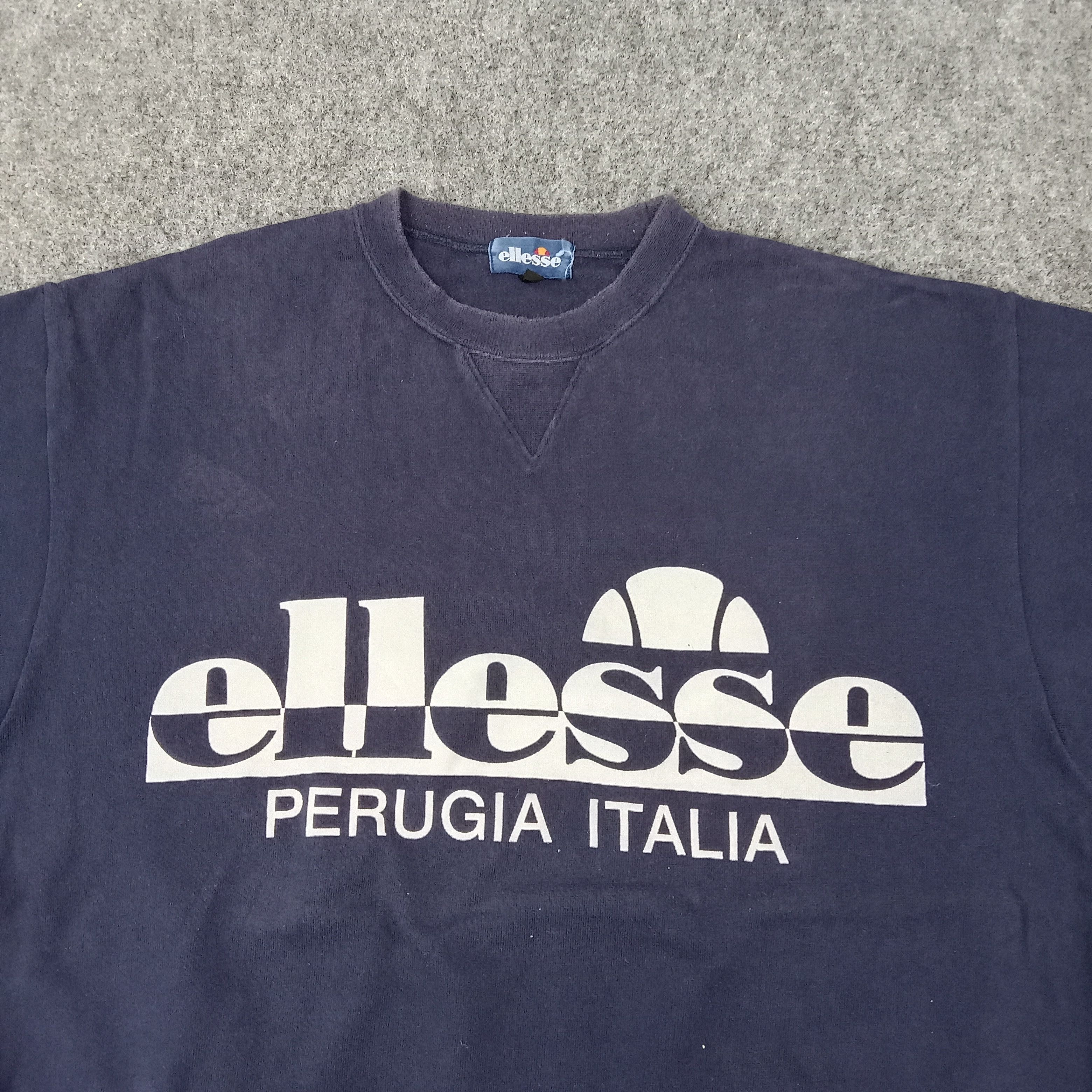 Ellesse Ellesse Perugia Italia Short Sleeve Sweatshirt C264N23 Size US L / EU 52-54 / 3 - 2 Thumbnail