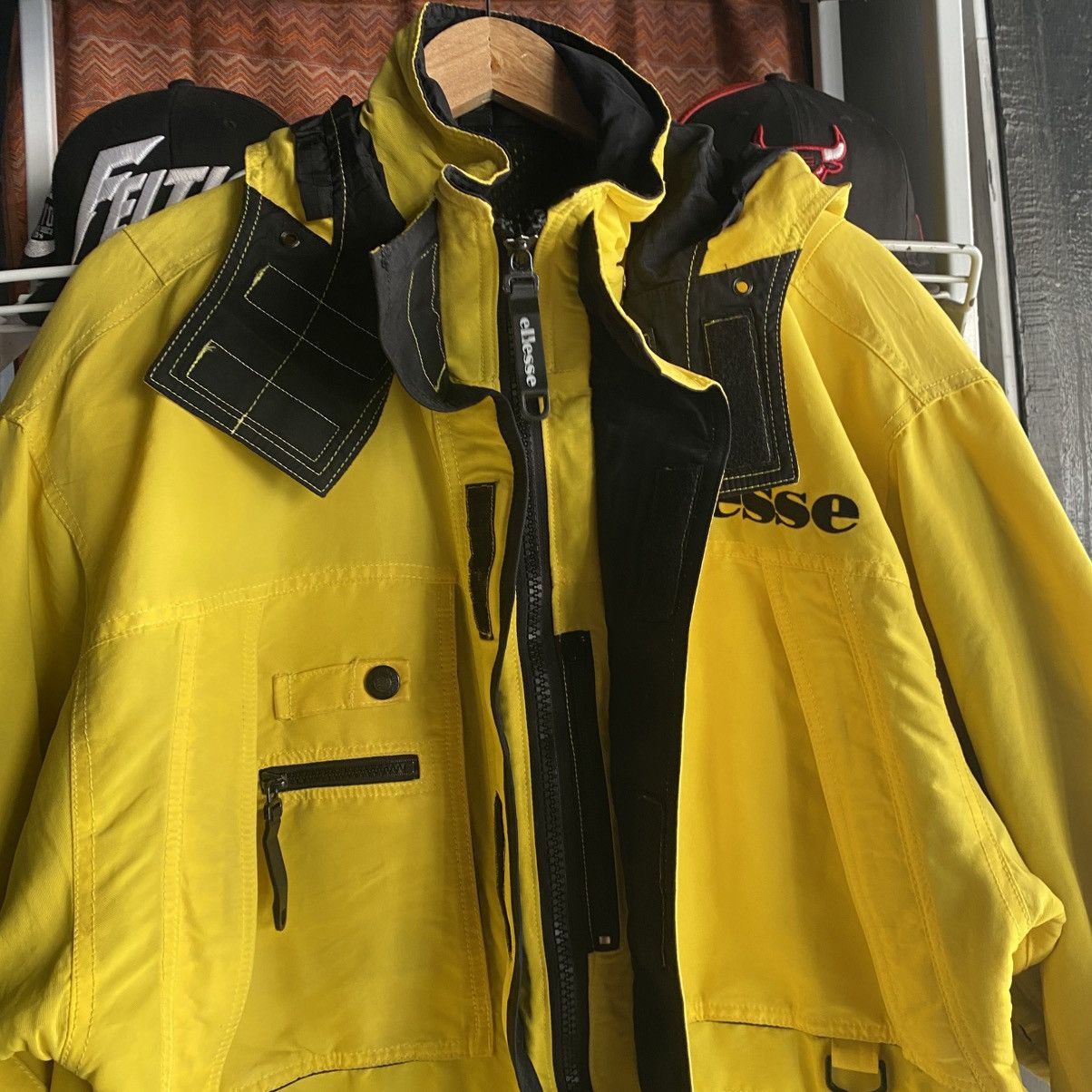 Ellesse vintage Ellesse Multi Adventure Gear (MAG) ski jacket Size US XL / EU 56 / 4 - 15 Thumbnail