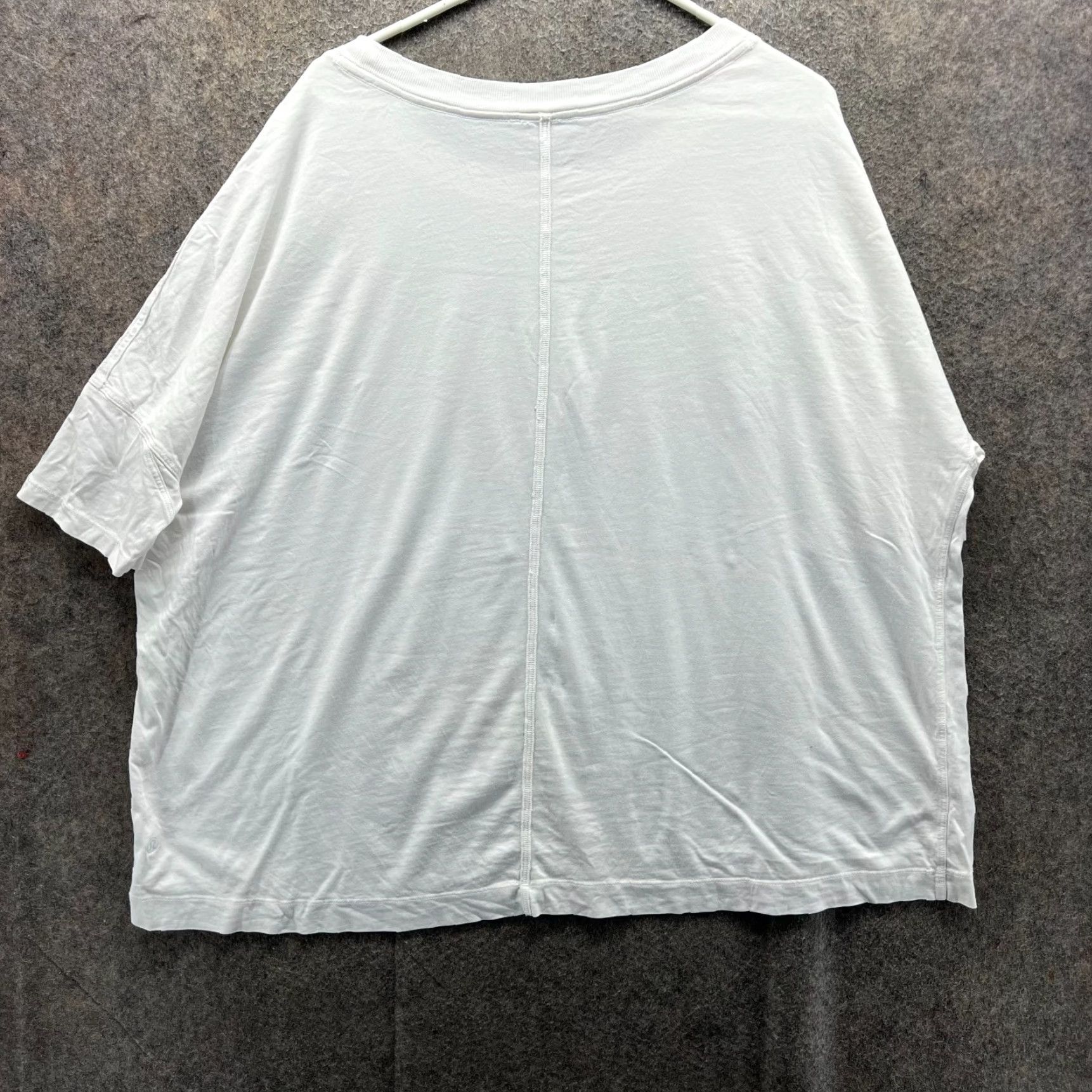 Lululemon VINTAGE? No — Lululemon Fundamental Shirt Mens 5XL White Pima Cotton Oversized Tee Size US XXL / EU 58 / 5 - 2 Thumbnail