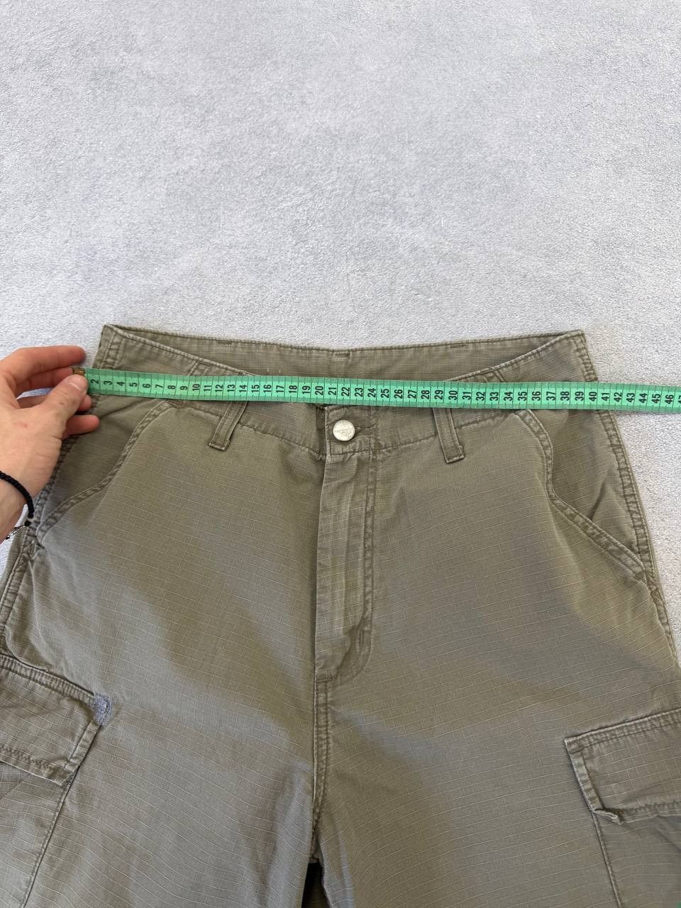Carhartt Vintage Carhartt Bermuda Cargo Multi-Zip Shorts Y2K Size US 30 / EU 46 - 11 Thumbnail