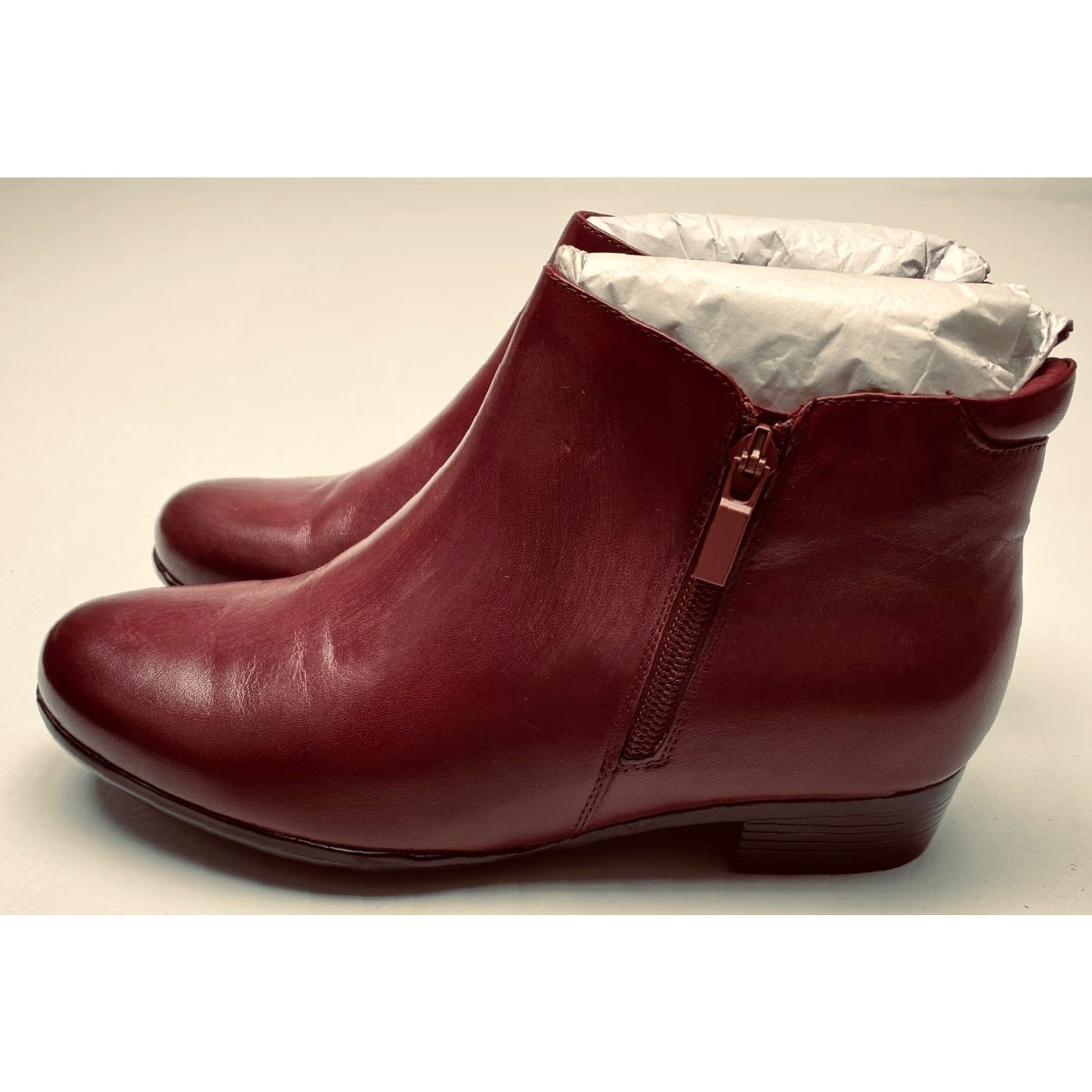 Vintage Trotters Major Bootie Womens 8WW Extra Wide Red Ankle Dual Zip Round Toe NEW NIB Size US 8 / IT 38 - 3 Thumbnail