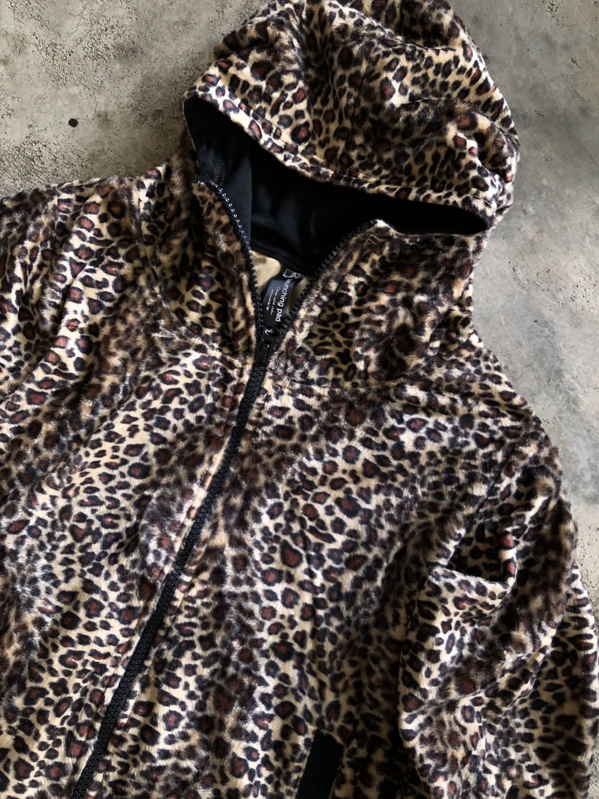 If Six Was Nine JAPANESE LAUNCHING PAD LEOPARD HOODIE LGBSTYLE Size US M / EU 48-50 / 2 - 5 Thumbnail