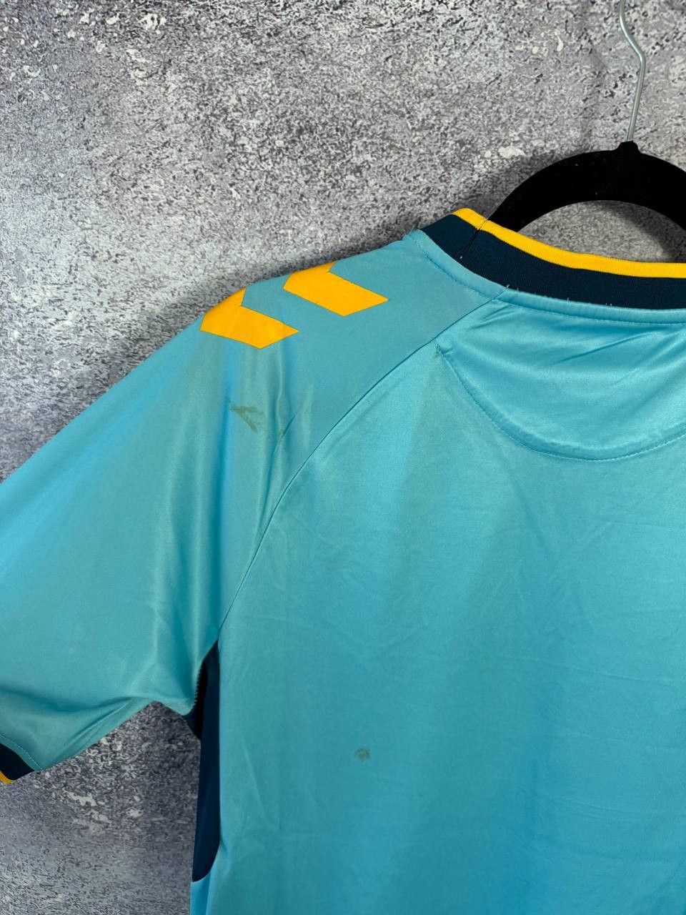 Hummel × Vintage Vintage Southampton 2022/23 Hummel Soccer Jersey Size US S / EU 44-46 / 1 - 13 Thumbnail
